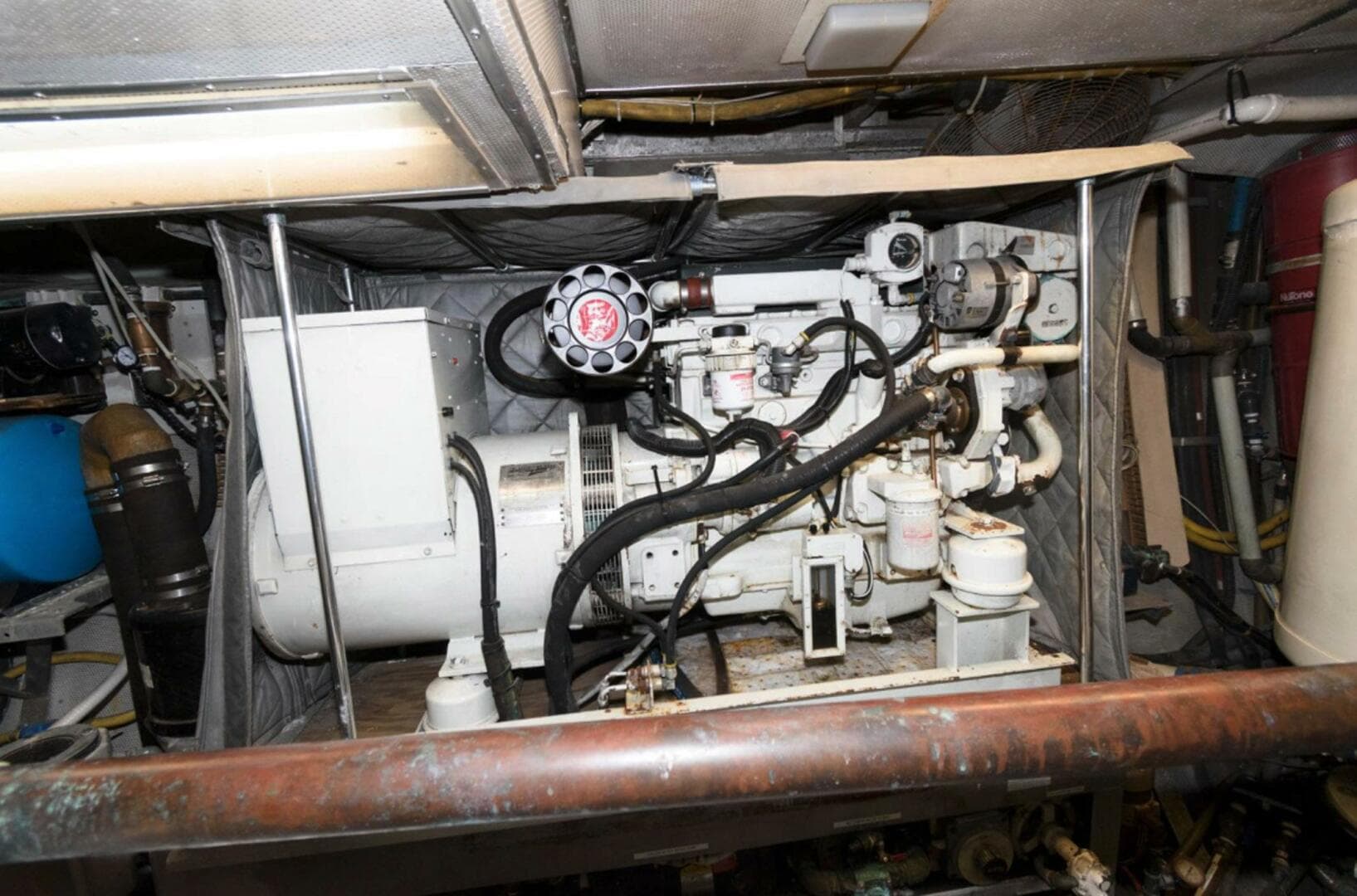 1984 Broward Raised Pilothouse — photo 50