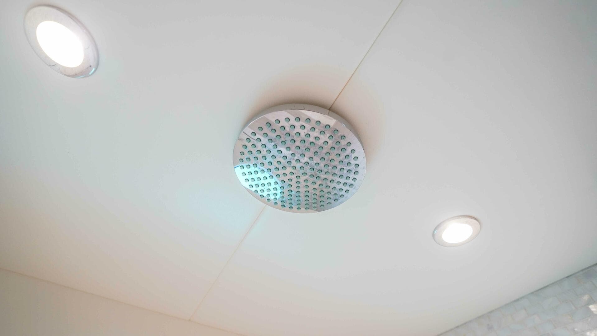 2016 Sunseeker 75 Yacht — photo 44