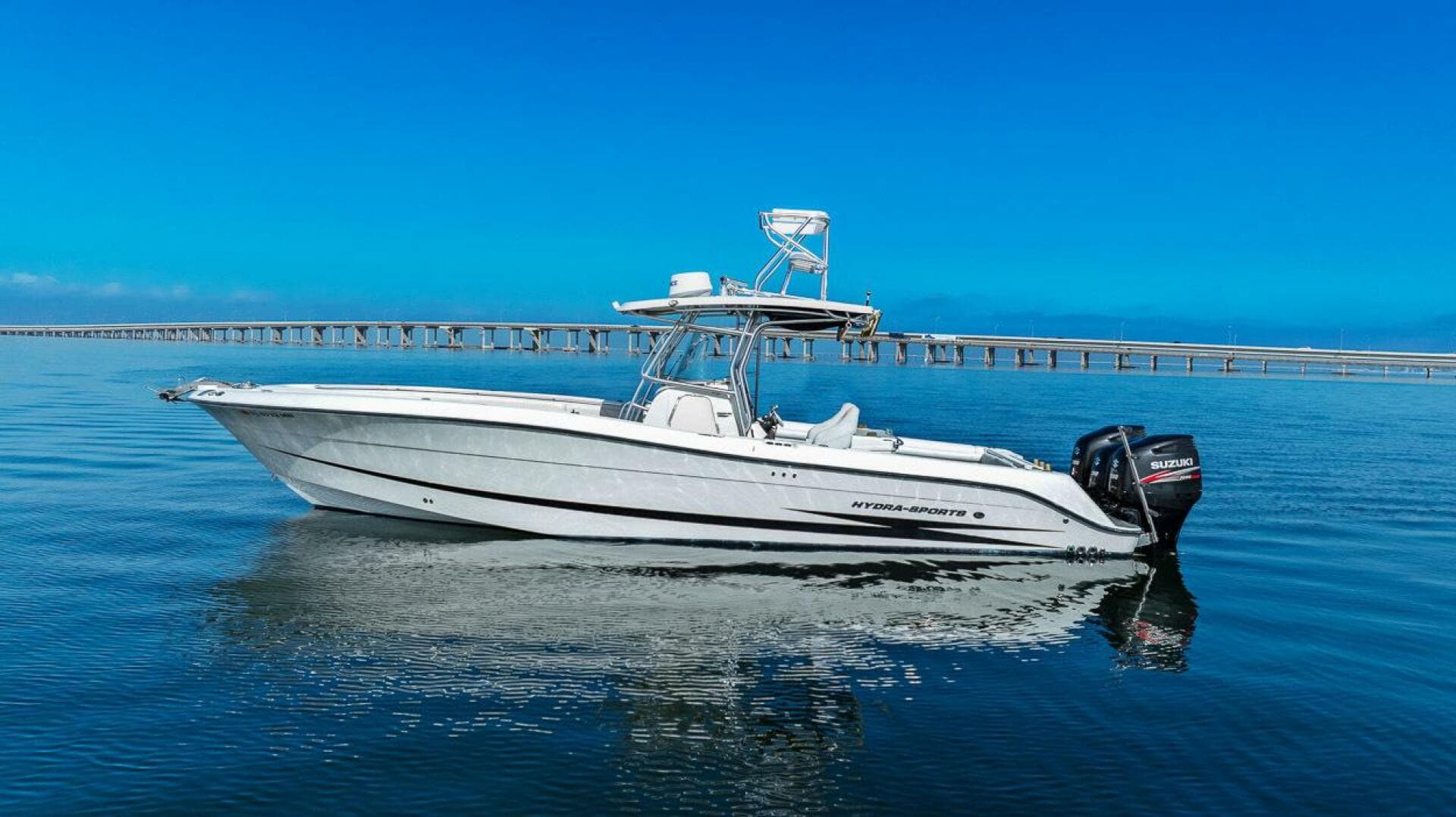 2004 Hydra-Sports Vector 3300 CC