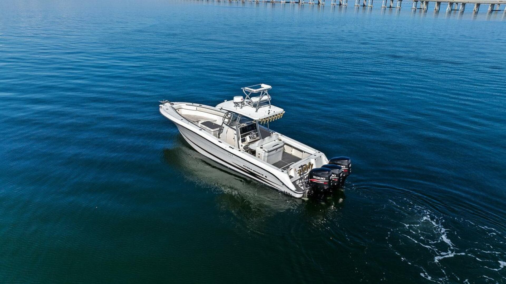 2004 Hydra-Sports Vector 3300 CC — photo 20