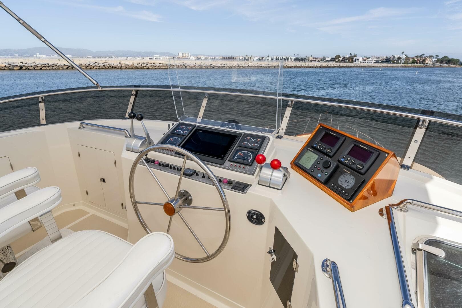 2000 Offshore Yachts Flushdeck — photo 14