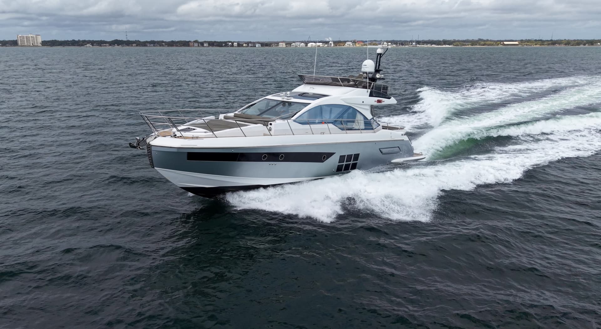 2020 Azimut S6 Sport Fly — photo 6