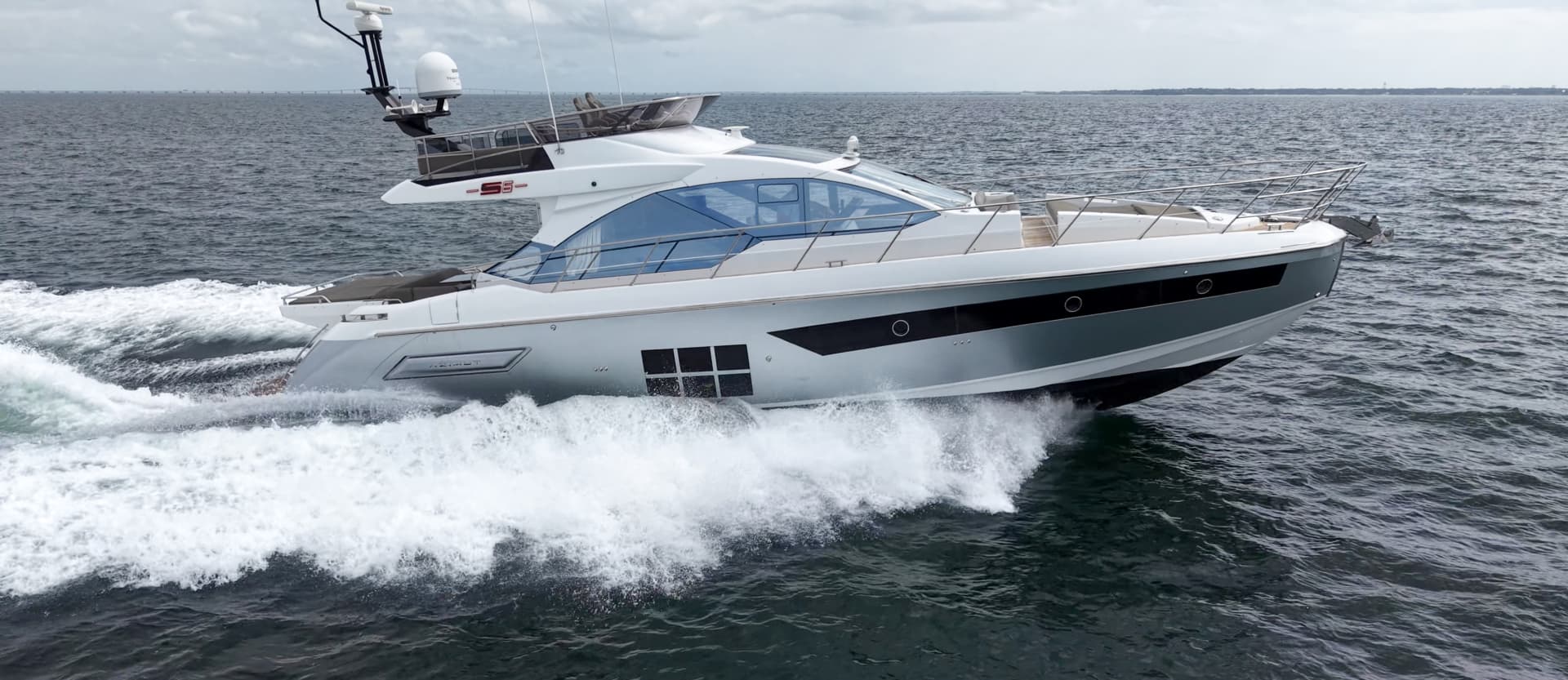 2020 Azimut S6 Sport Fly — photo 10