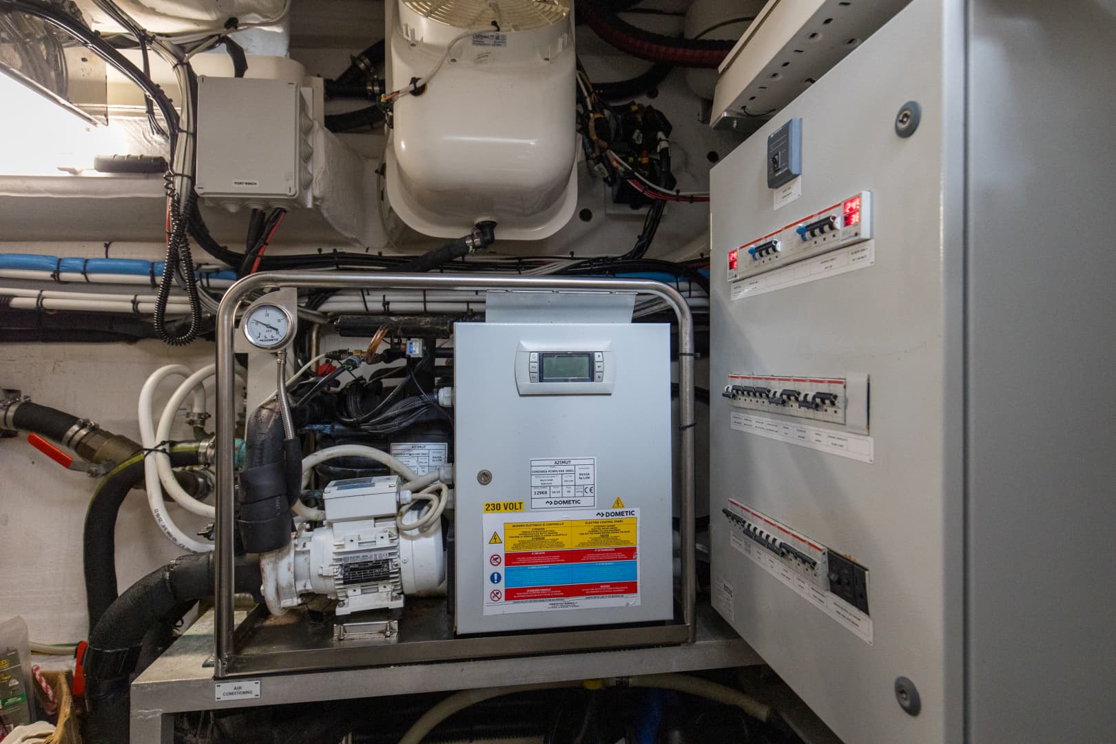 2020 Azimut S6 Sport Fly — photo 63