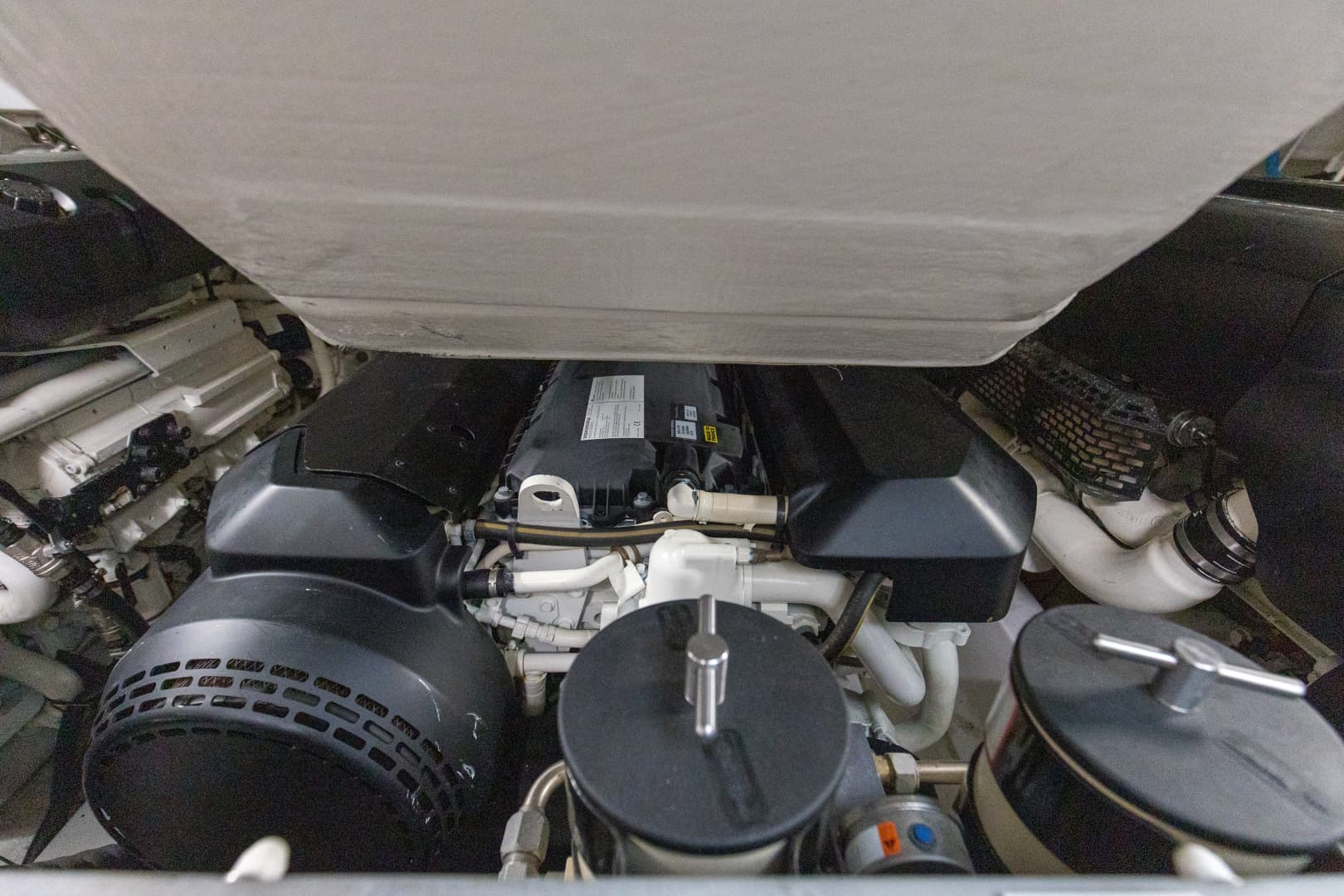 2020 Azimut S6 Sport Fly — photo 64