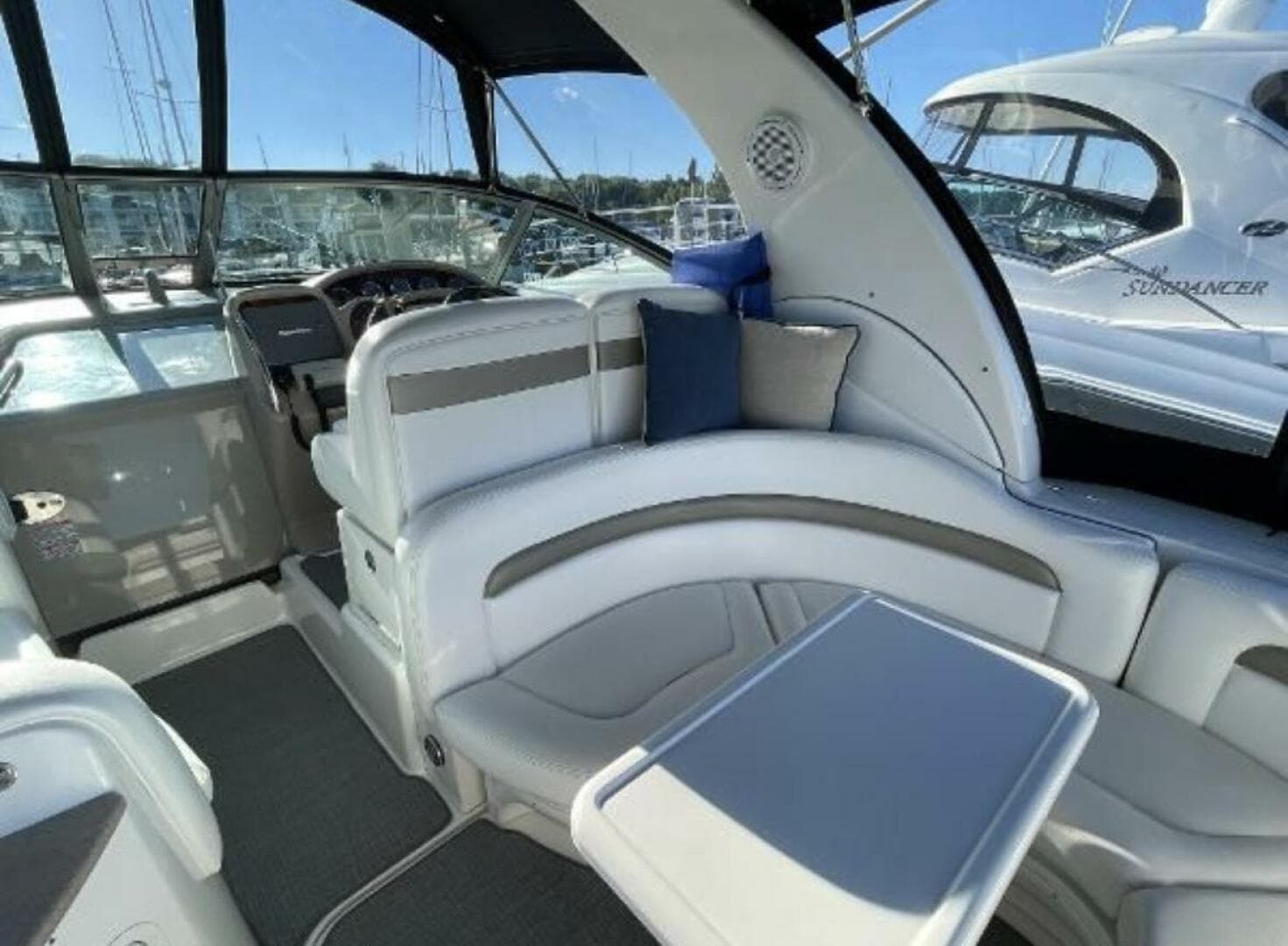 2006 Sea Ray 320 Sundancer — photo 20