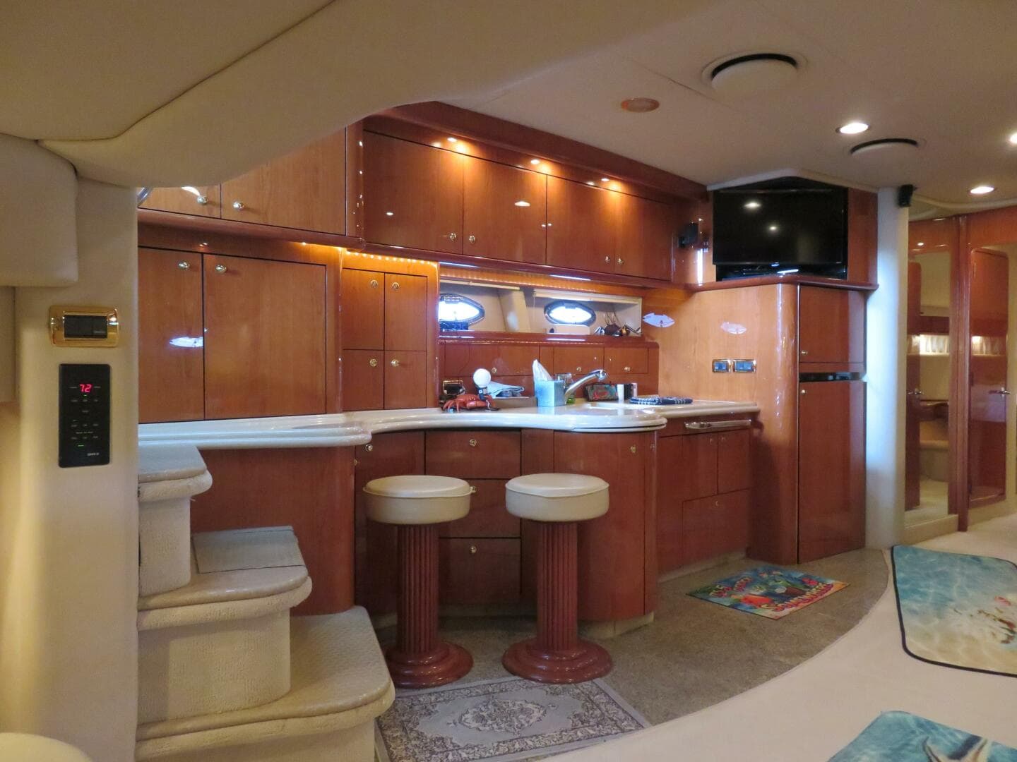 2001 Sea Ray 510 Sundancer — photo 16