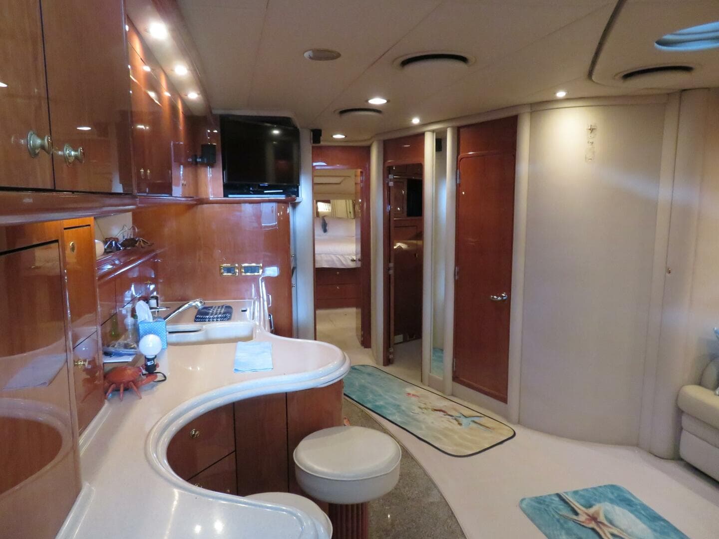2001 Sea Ray 510 Sundancer — photo 14