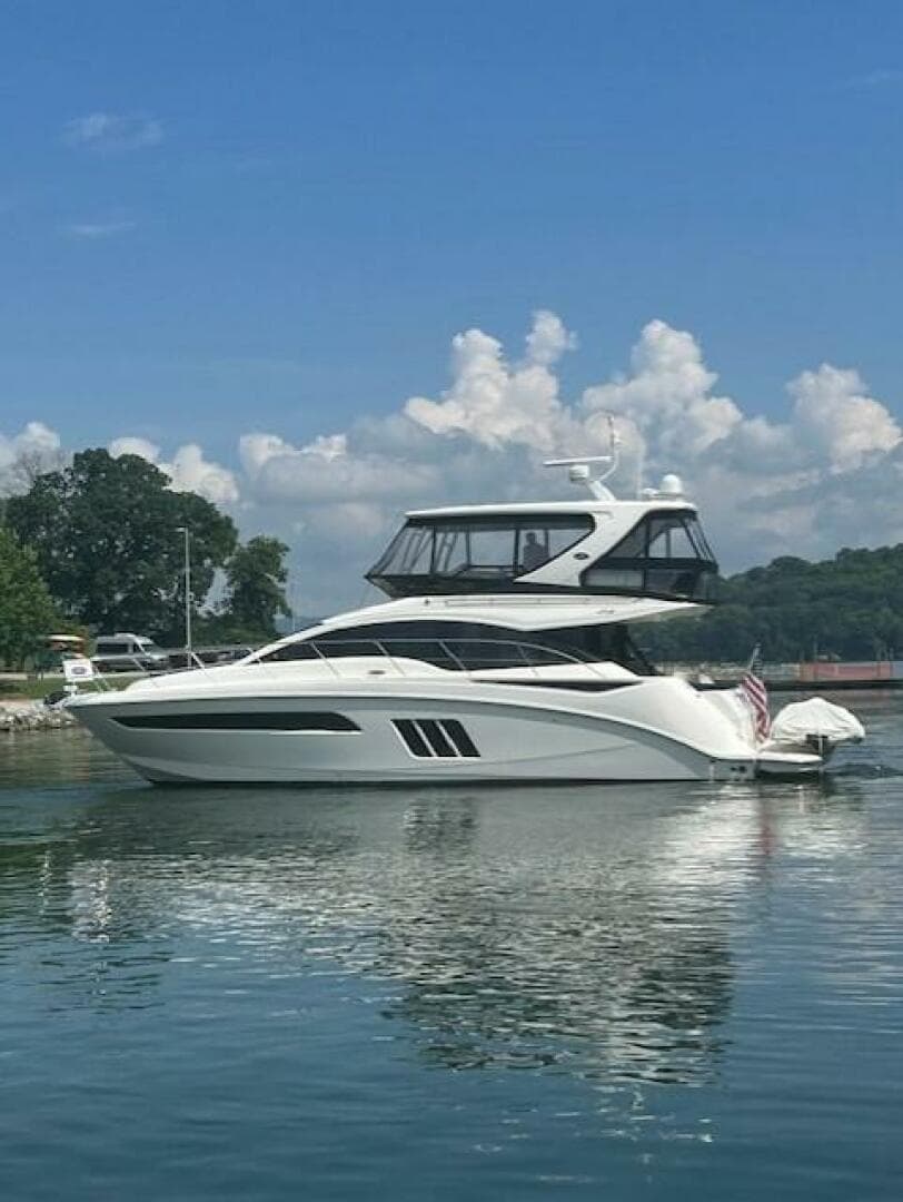 2016 Sea Ray 510 Fly — photo 2