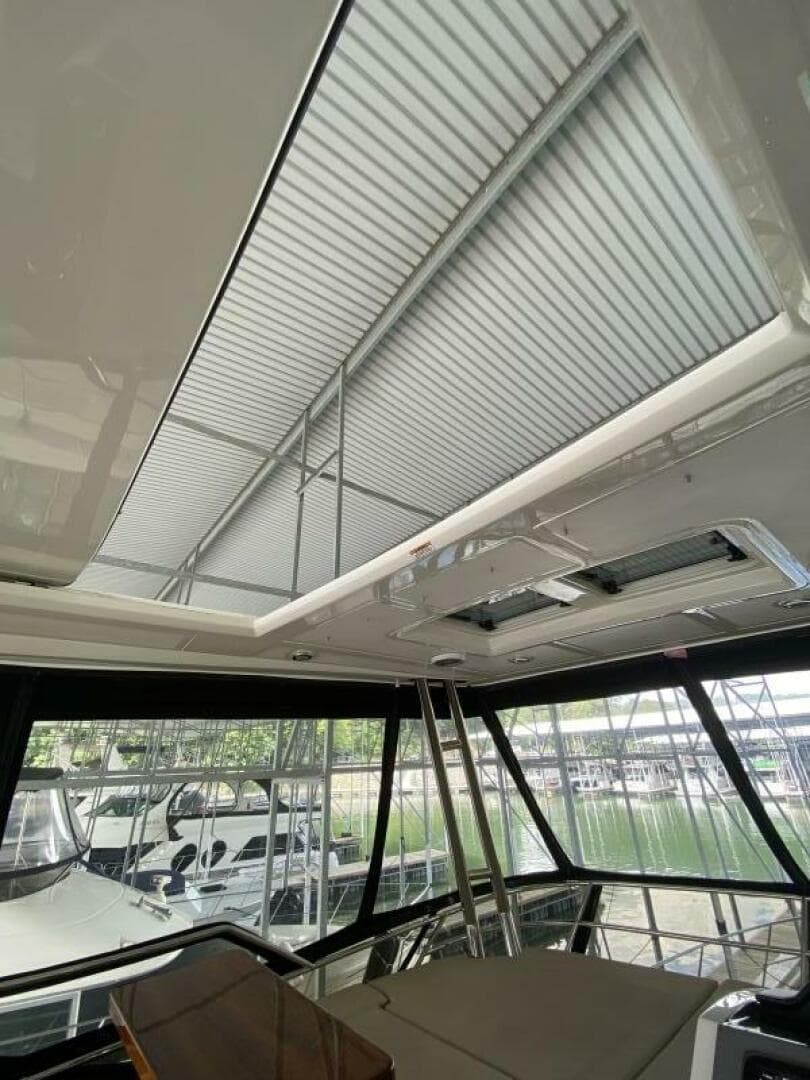 2016 Sea Ray 510 Fly — photo 48