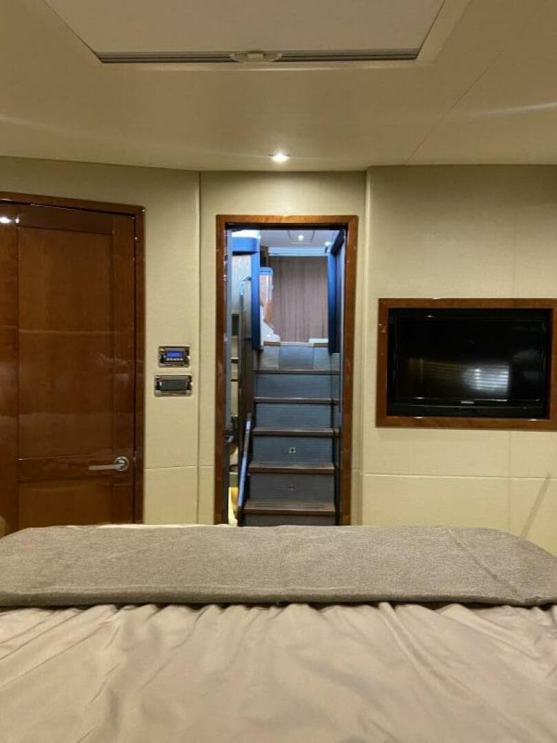 2016 Sea Ray 510 Fly — photo 22