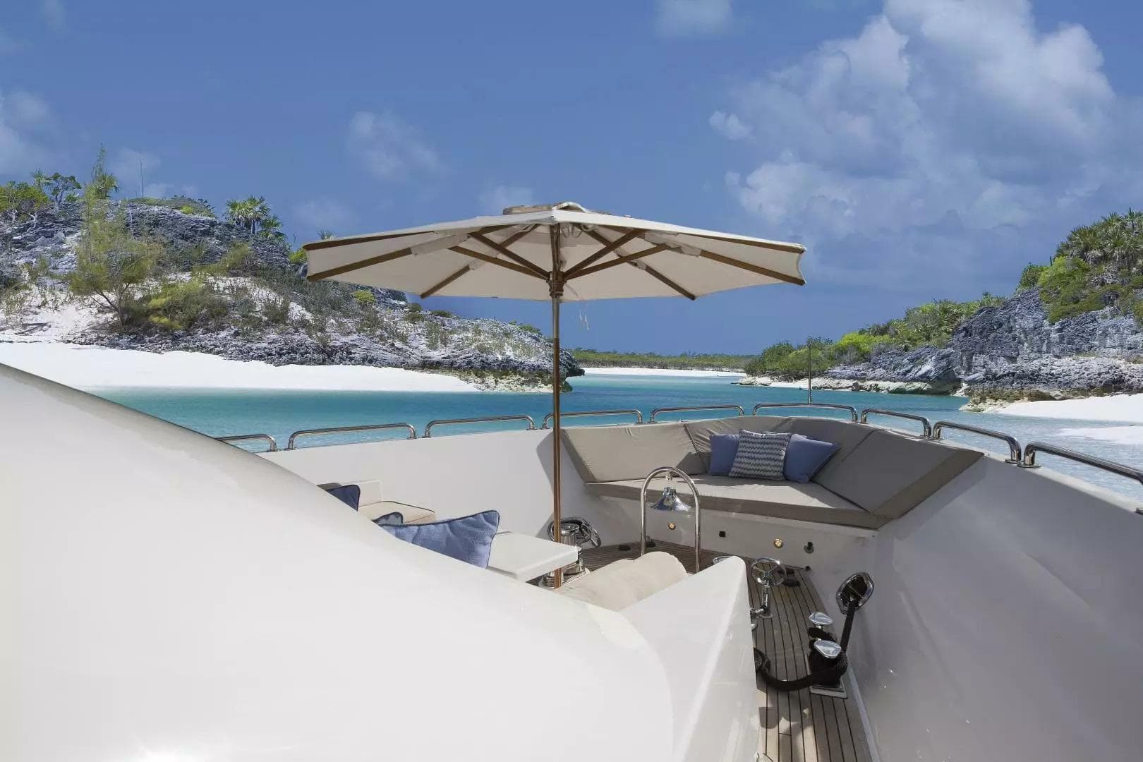 2016 Hargrave Raised Pilothouse — photo 9