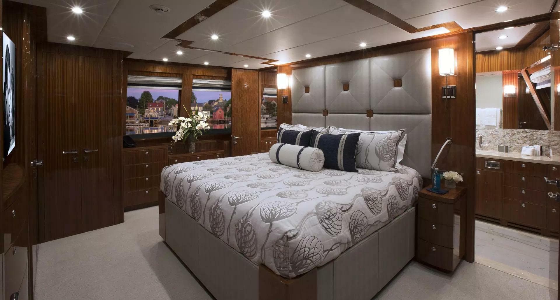 2016 Hargrave Raised Pilothouse — photo 15