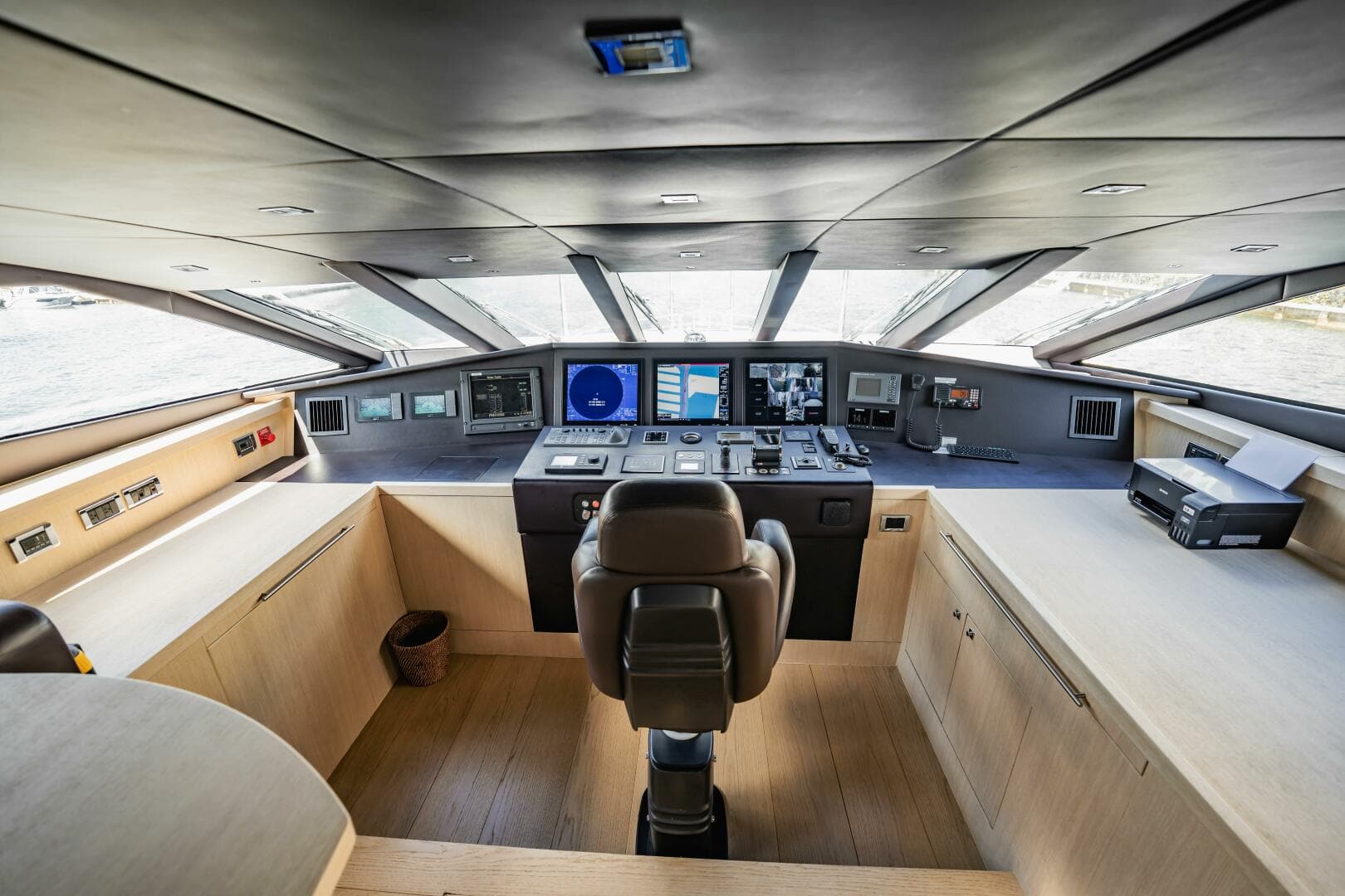 2011 Sunseeker 34 Metre Yacht — photo 38