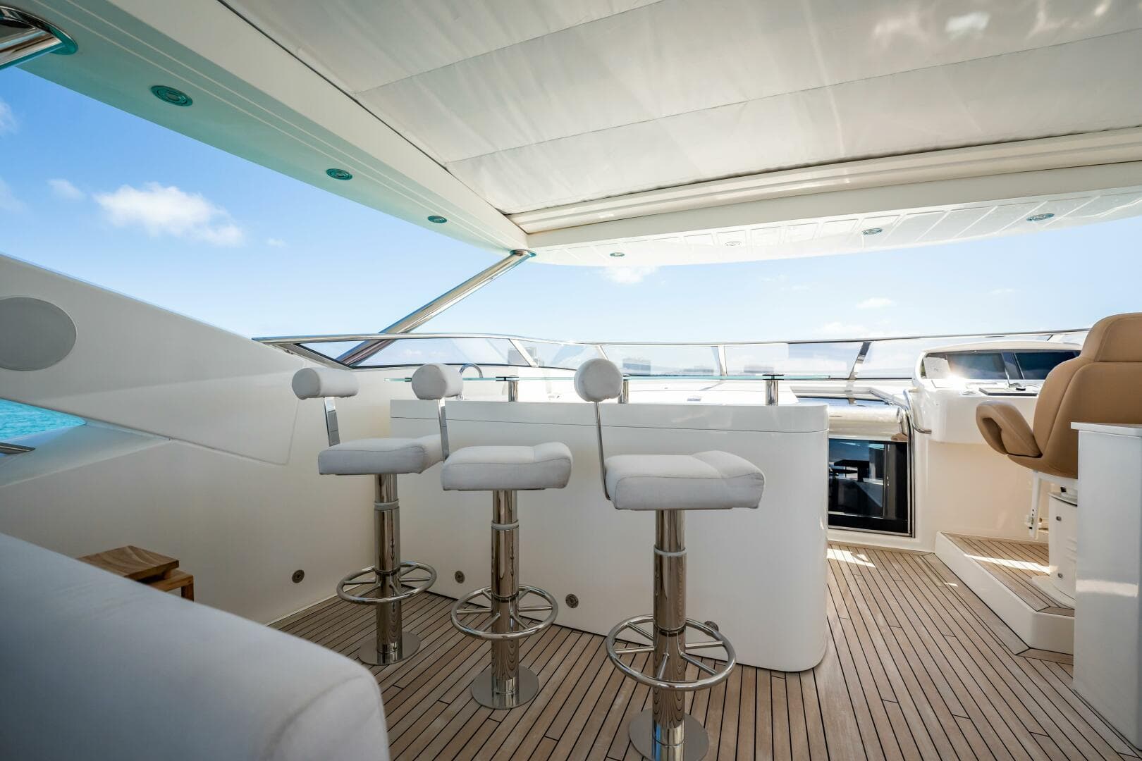 2011 Sunseeker 34 Metre Yacht — photo 23