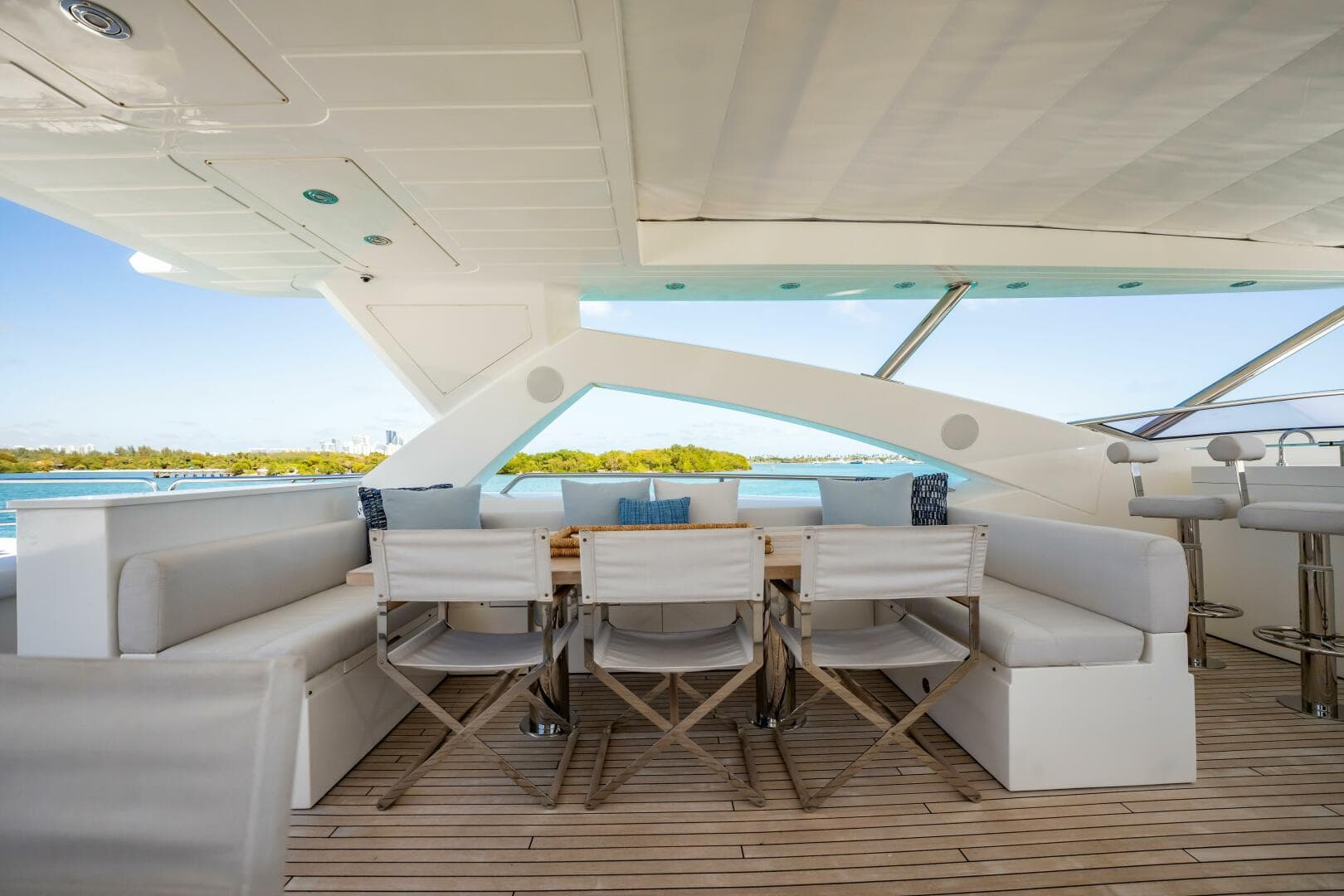 2011 Sunseeker 34 Metre Yacht — photo 14