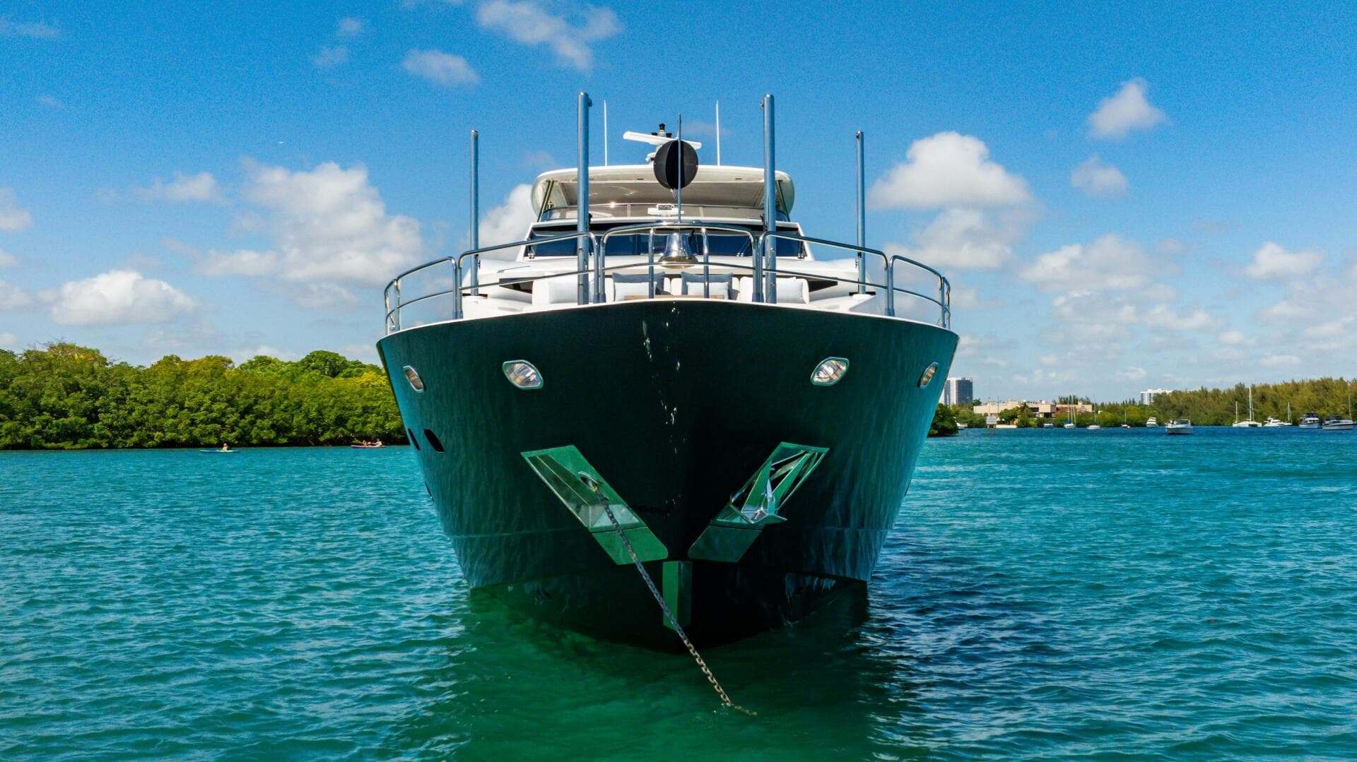 2011 Sunseeker 34 Metre Yacht — photo 4