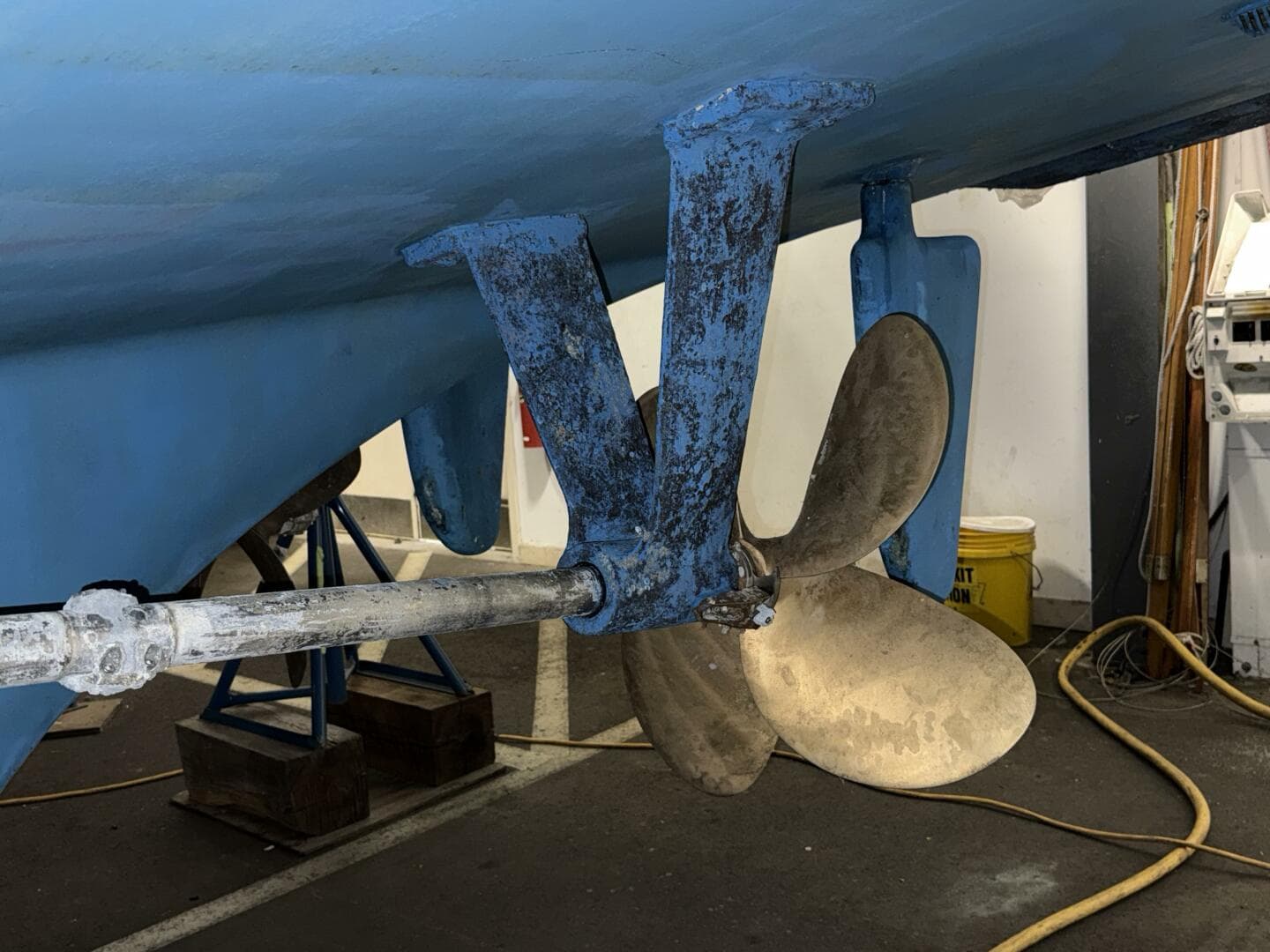 1991 Grand Banks 42 Classic — photo 121