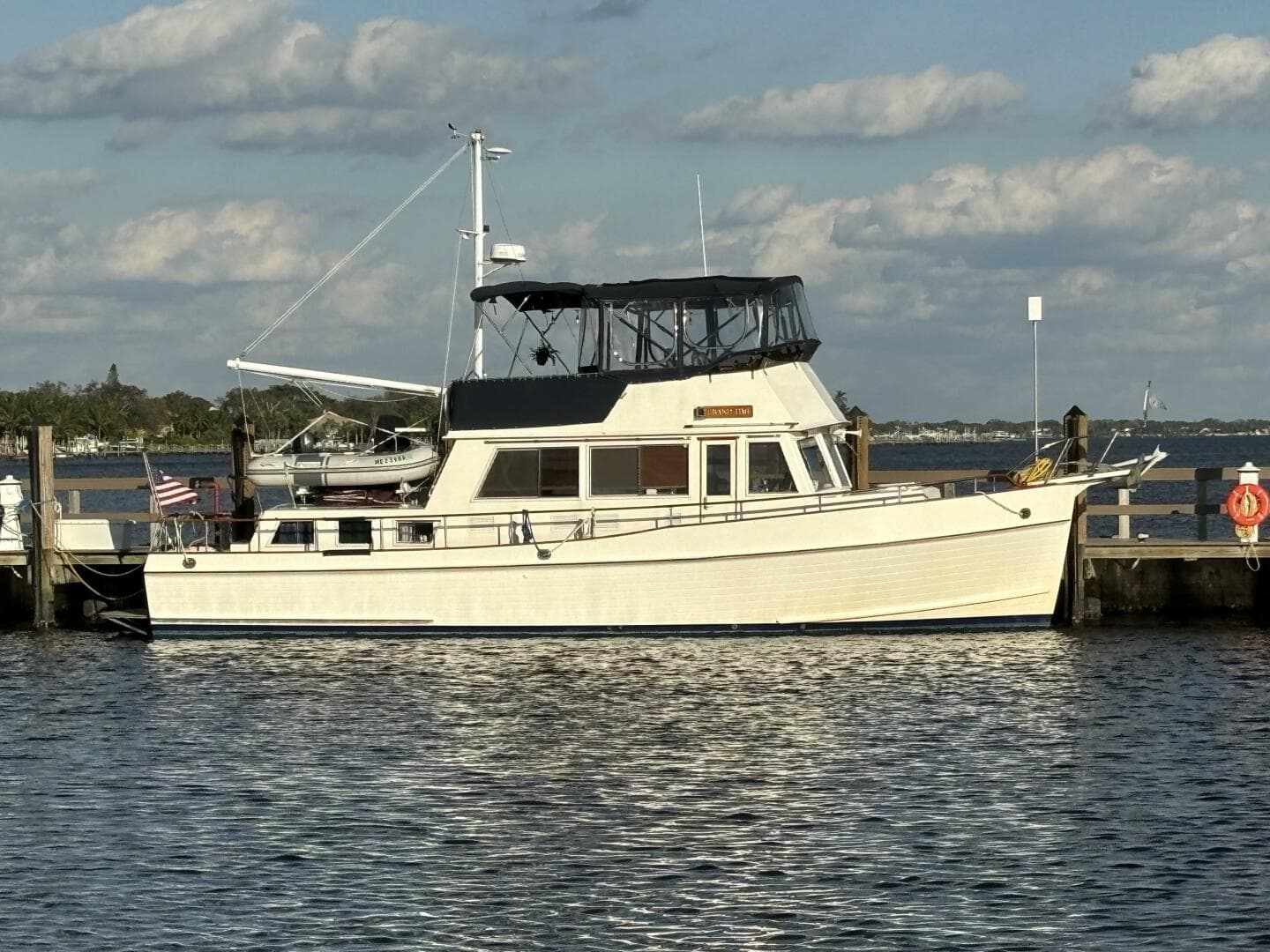 1991 Grand Banks 42 Classic