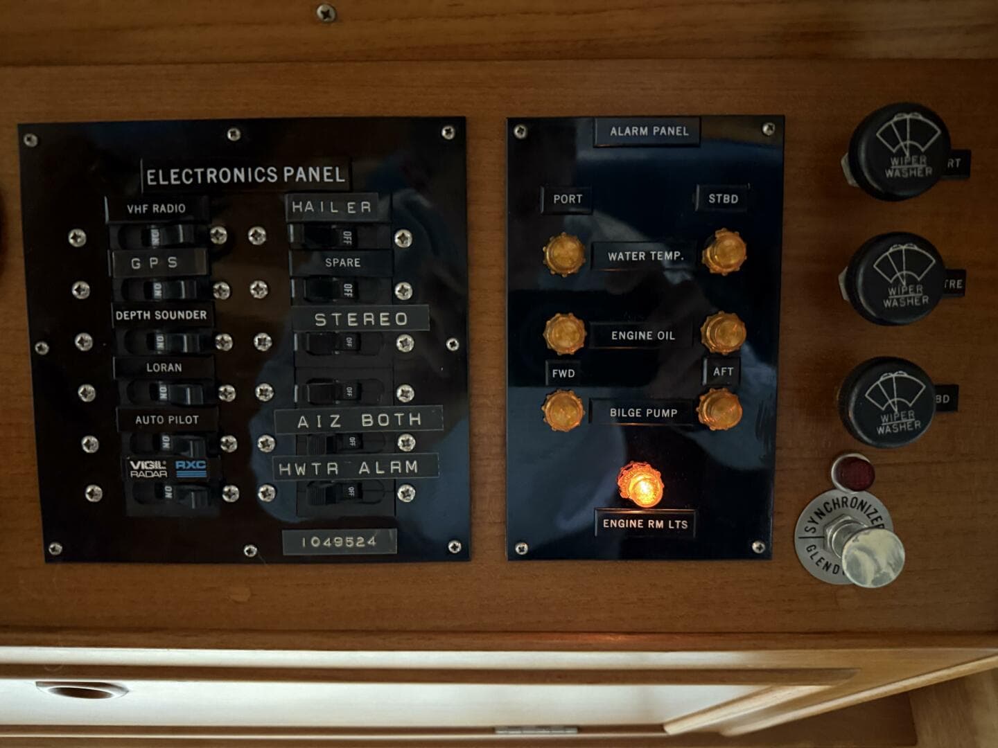 1991 Grand Banks 42 Classic — photo 42