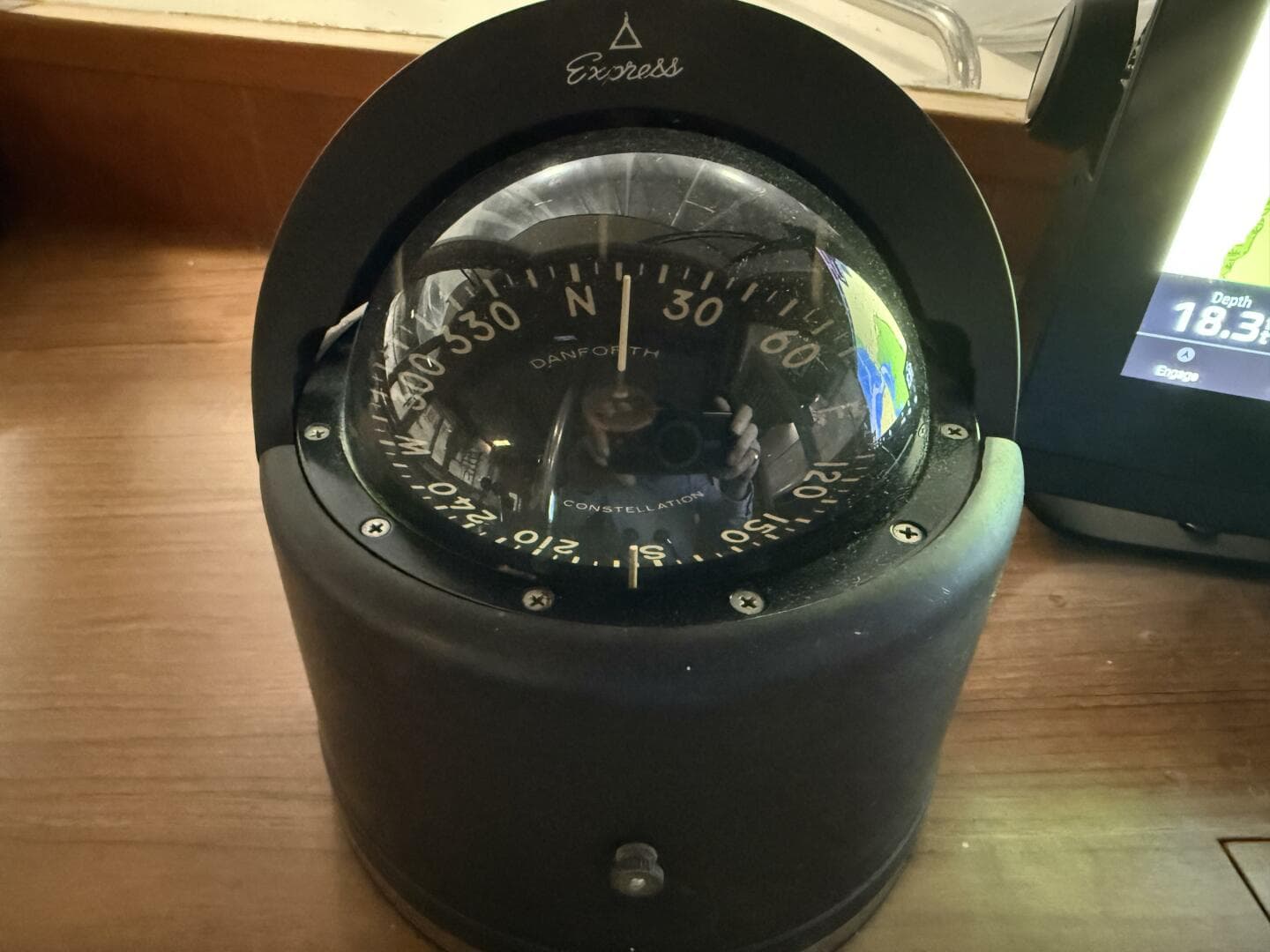 1991 Grand Banks 42 Classic — photo 37