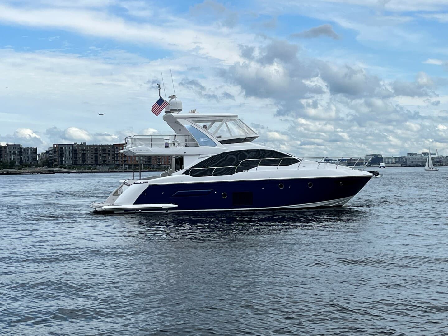 2023 Azimut 50 Flybridge — photo 3