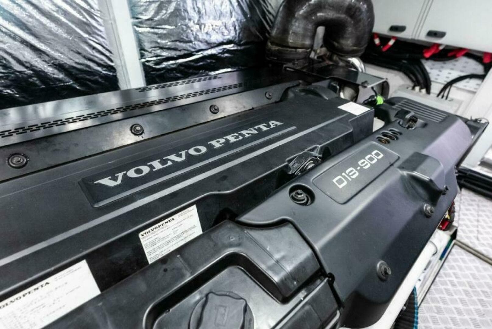 2022 Princess F55 — photo 79