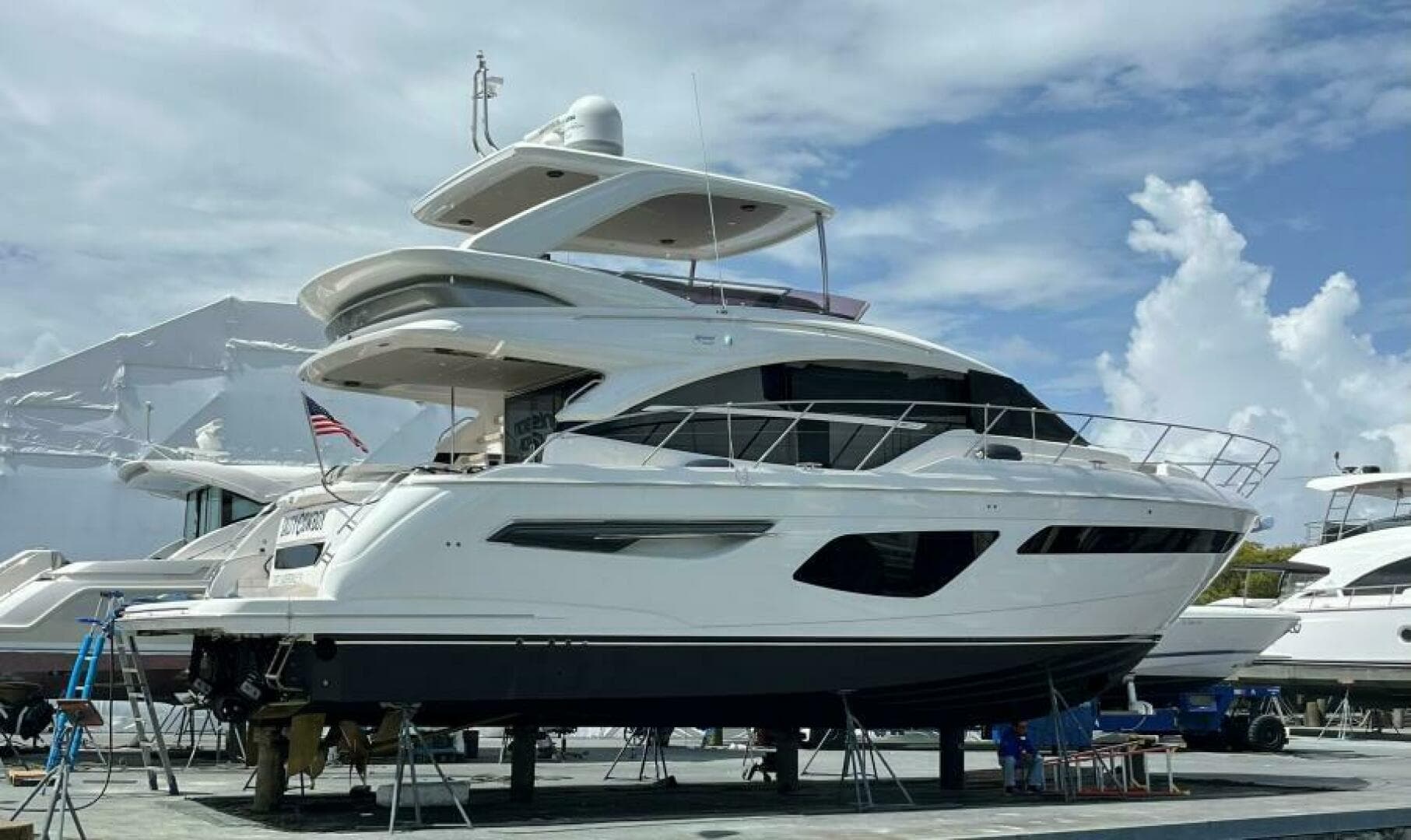 2022 Princess F55 — photo 103