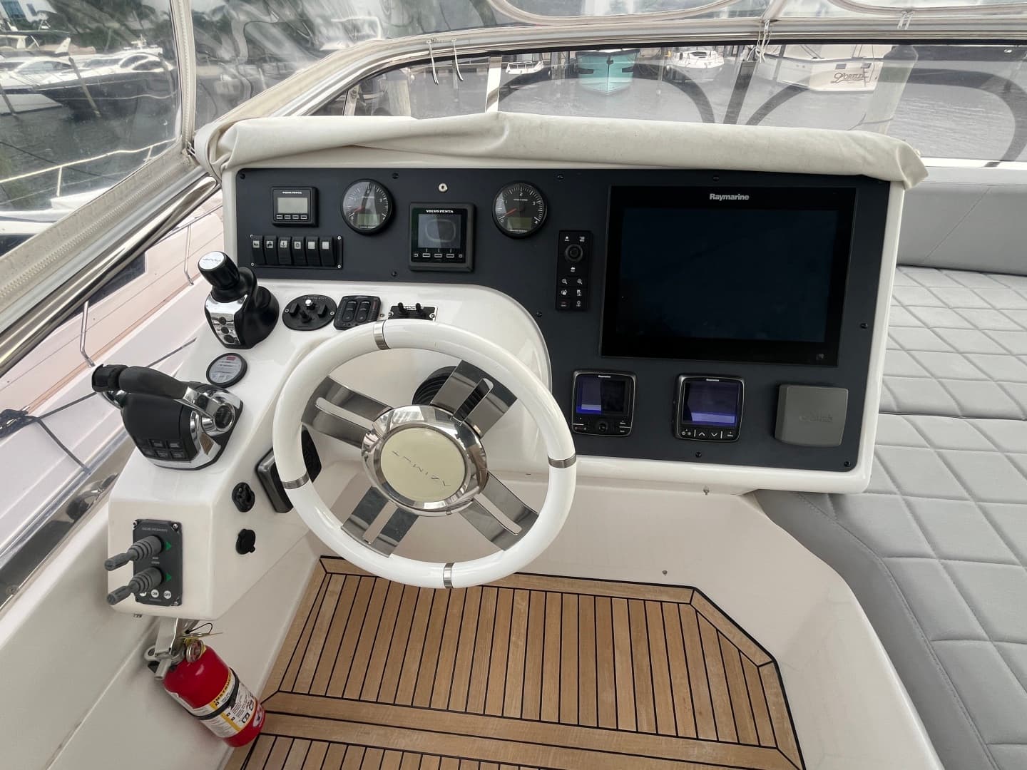 2015 Azimut Fly 54 — photo 44