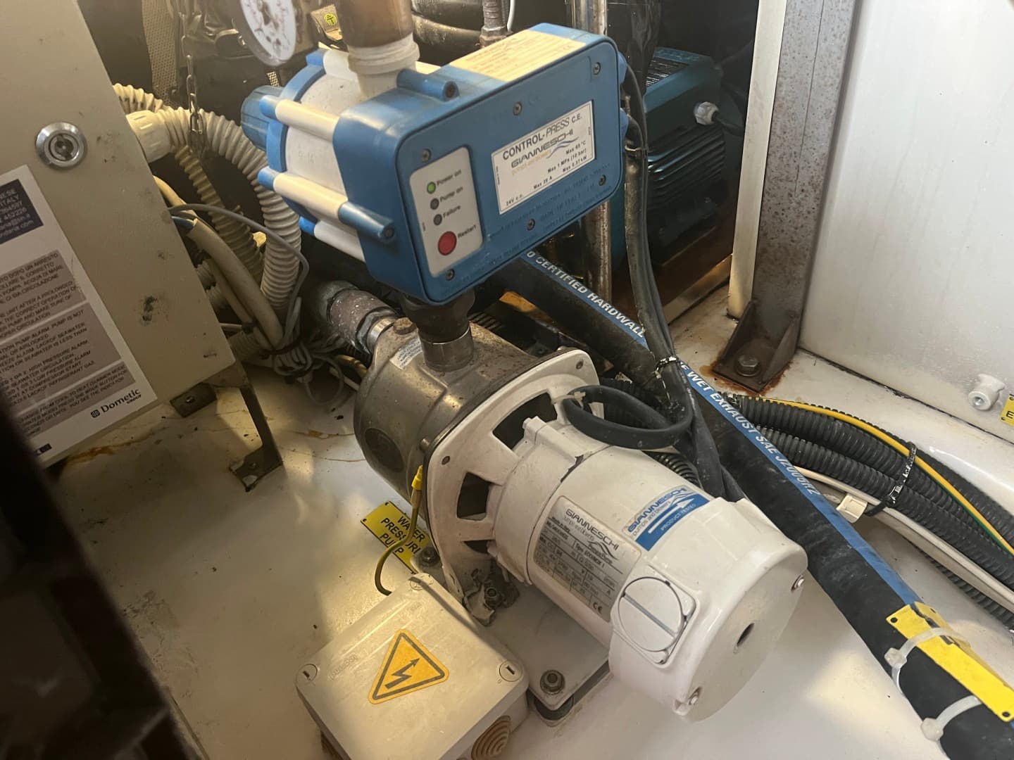 2015 Azimut Fly 54 — photo 31