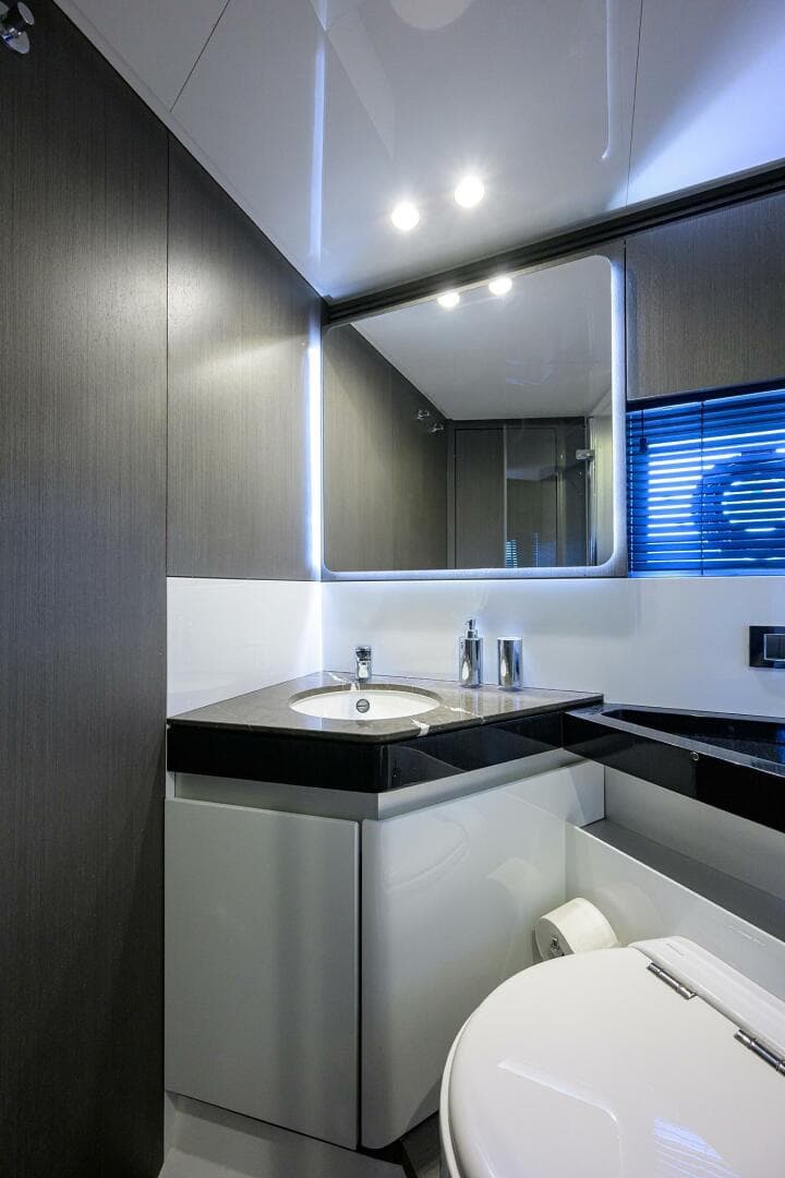 2019 Azimut S7 — photo 116