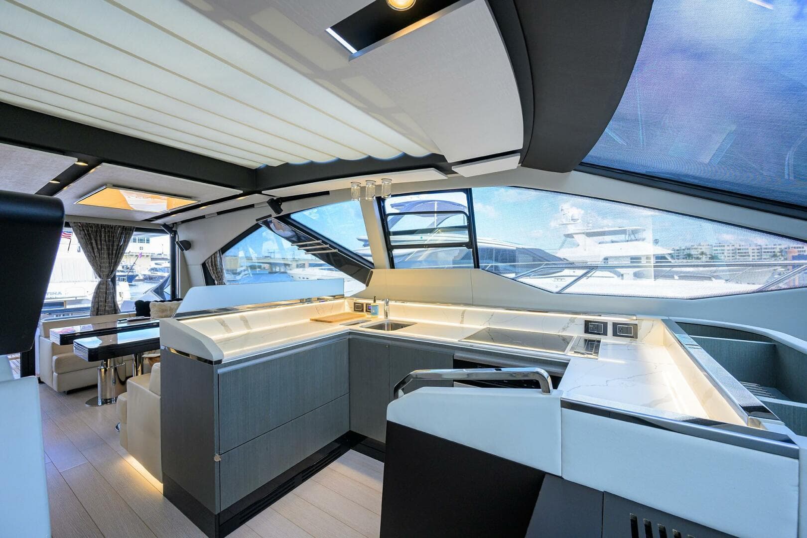 2019 Azimut S7 — photo 85