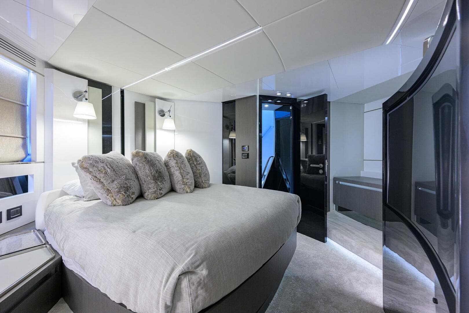 2019 Azimut S7 — photo 93