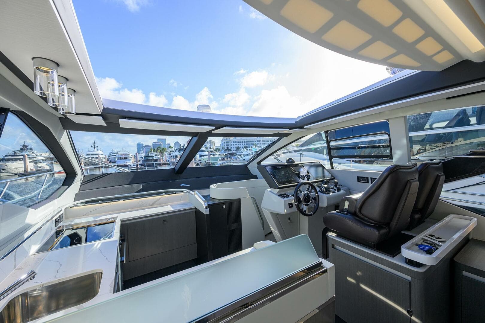 2019 Azimut S7 — photo 79