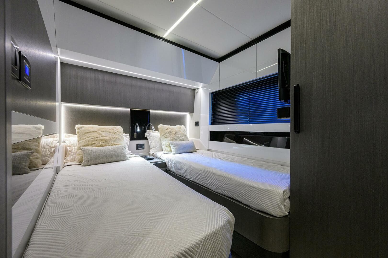 2019 Azimut S7 — photo 123