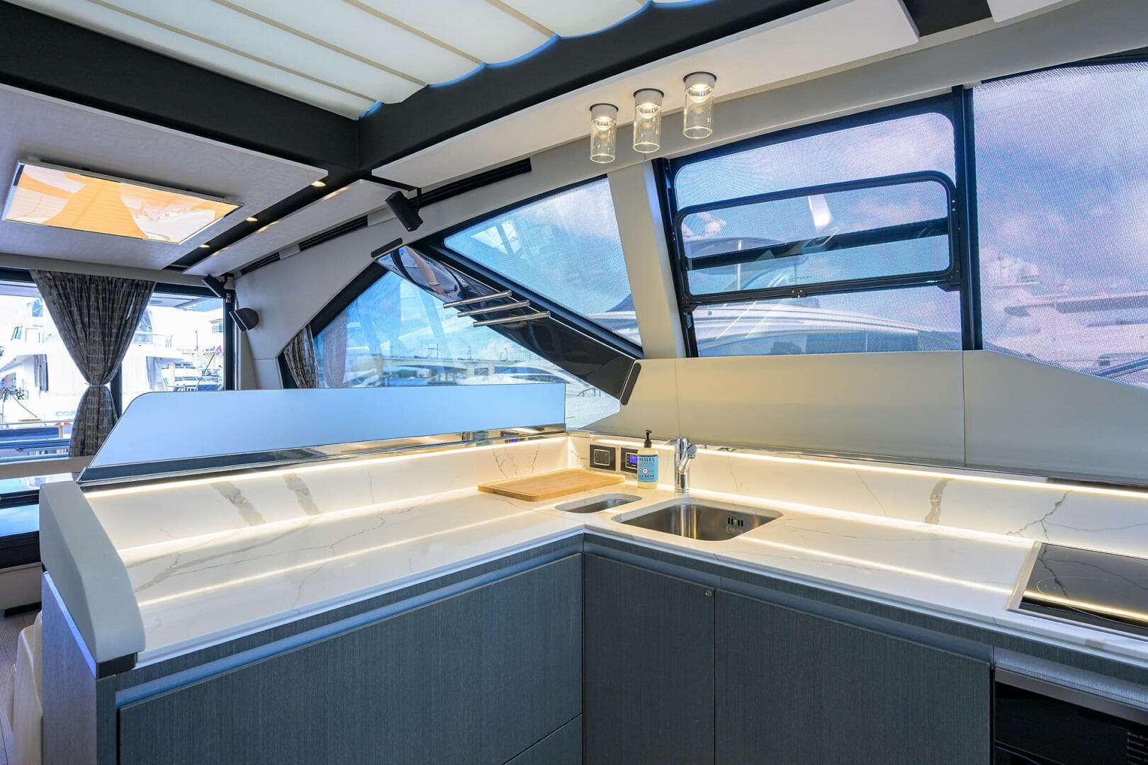 2019 Azimut S7 — photo 87