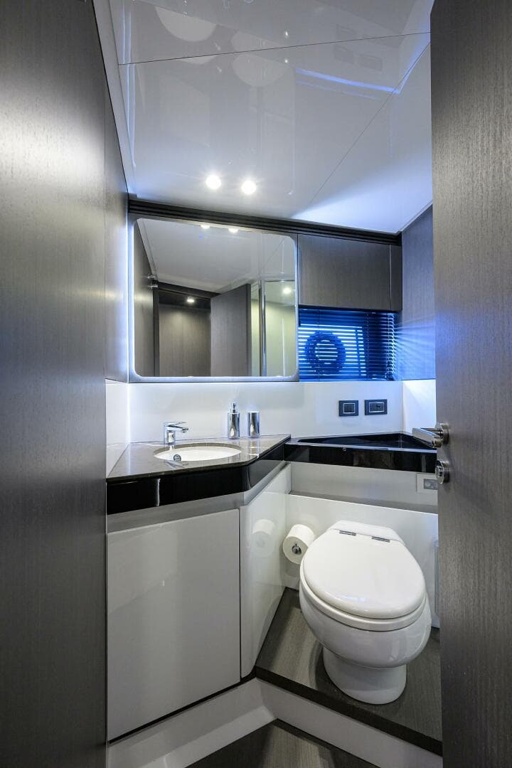 2019 Azimut S7 — photo 112