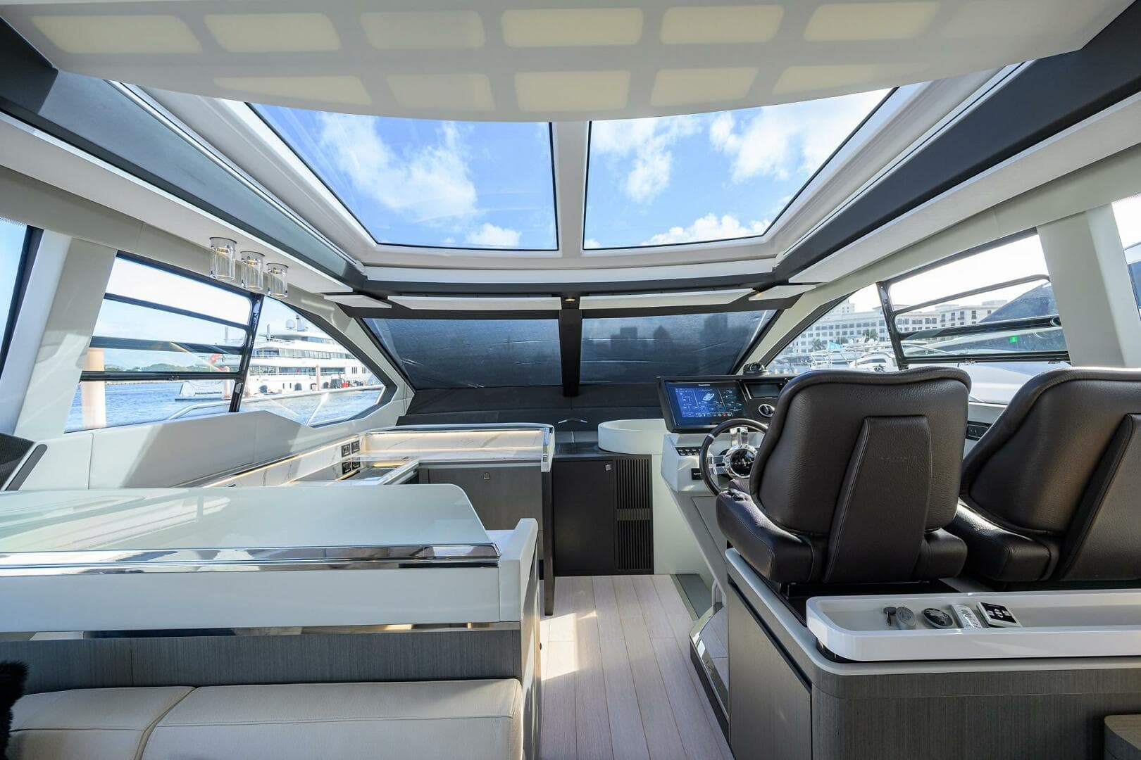 2019 Azimut S7 — photo 76