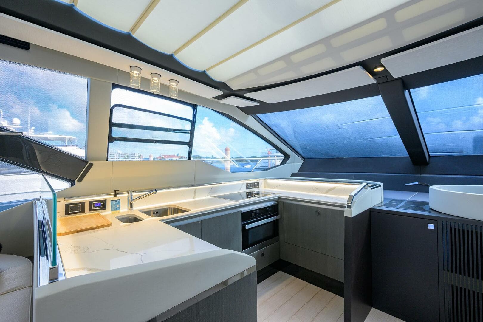 2019 Azimut S7 — photo 84