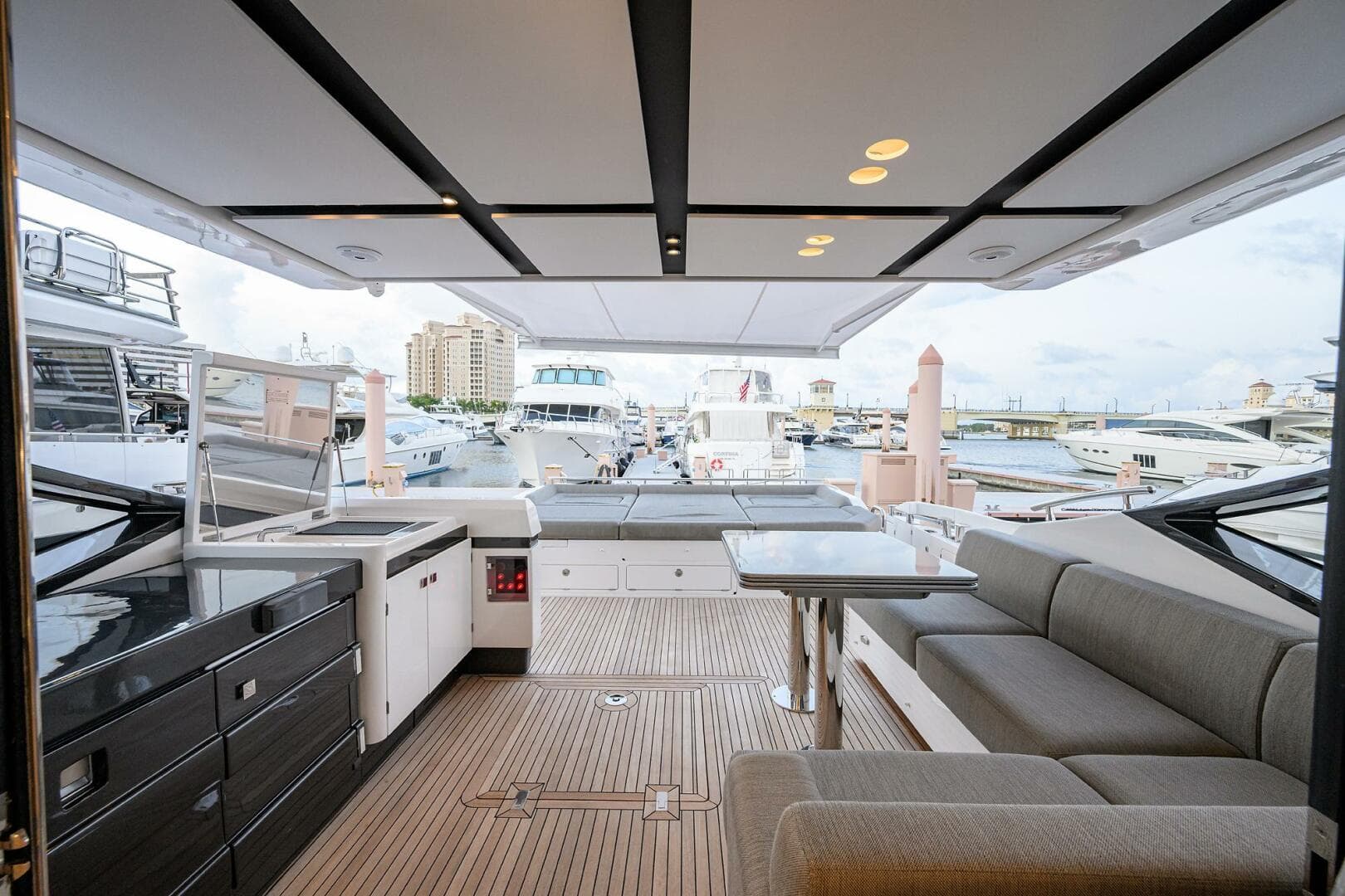 2019 Azimut S7 — photo 41