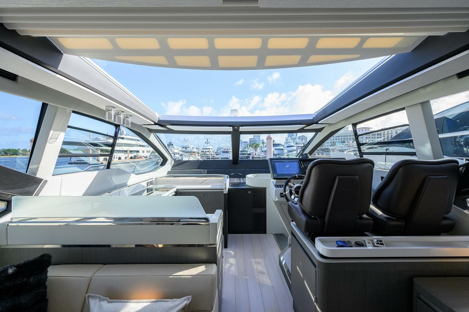 2019 Azimut S7 — photo 78