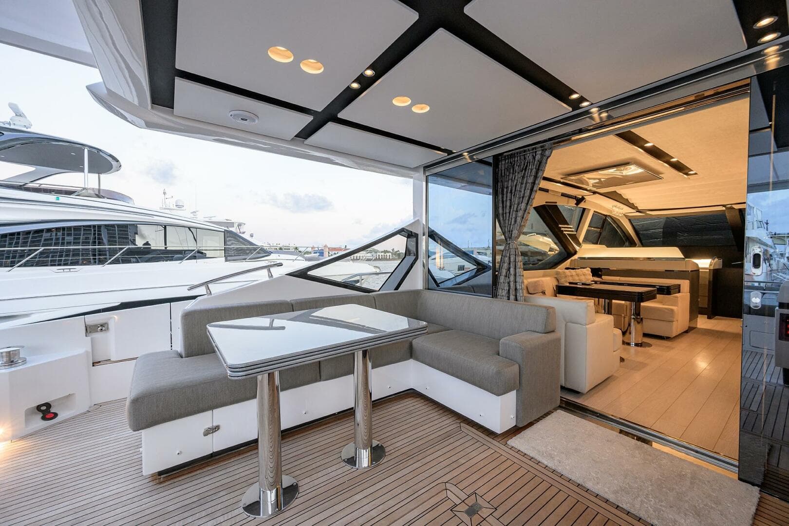 2019 Azimut S7 — photo 36
