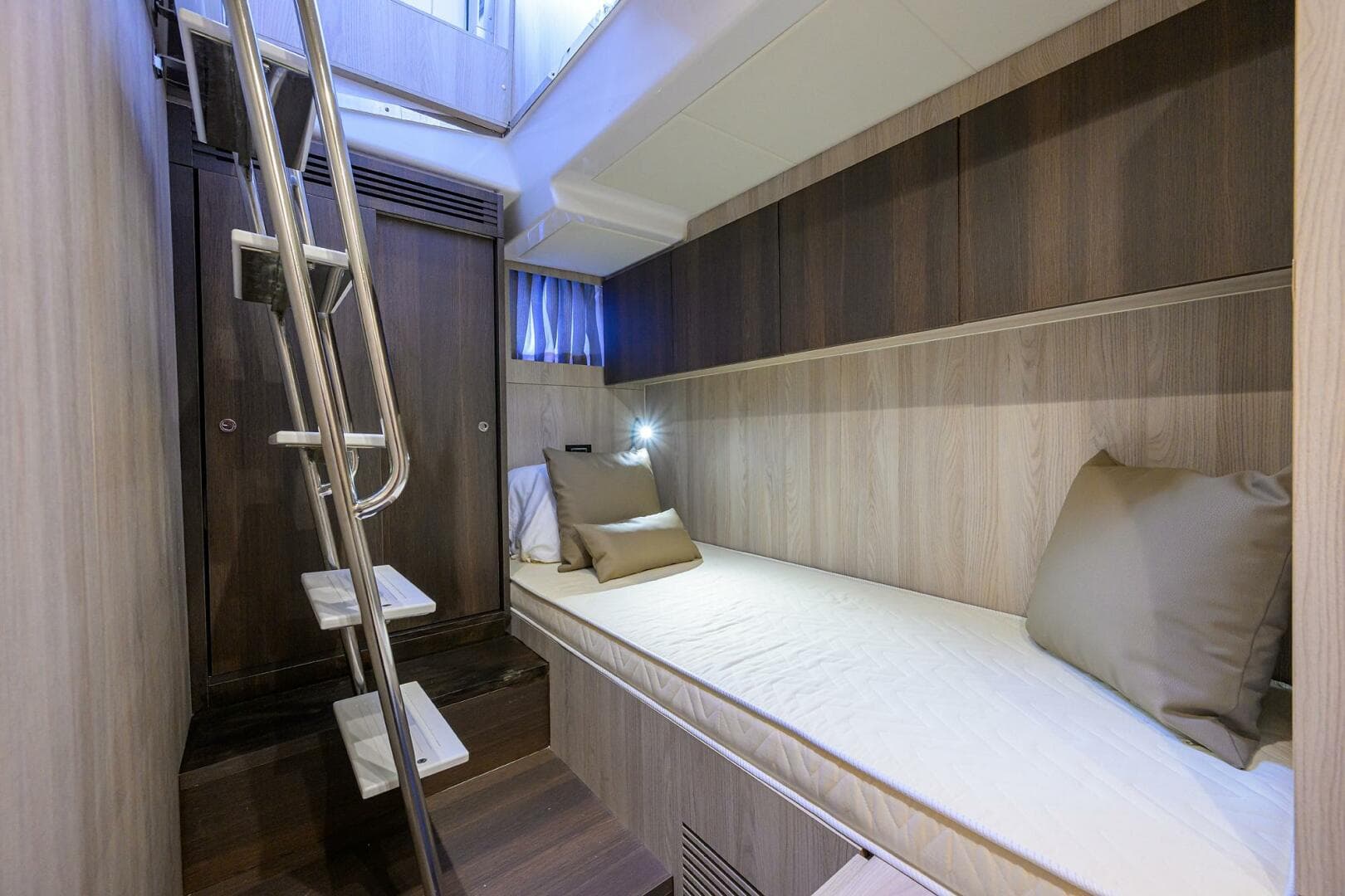 2019 Azimut S7 — photo 132