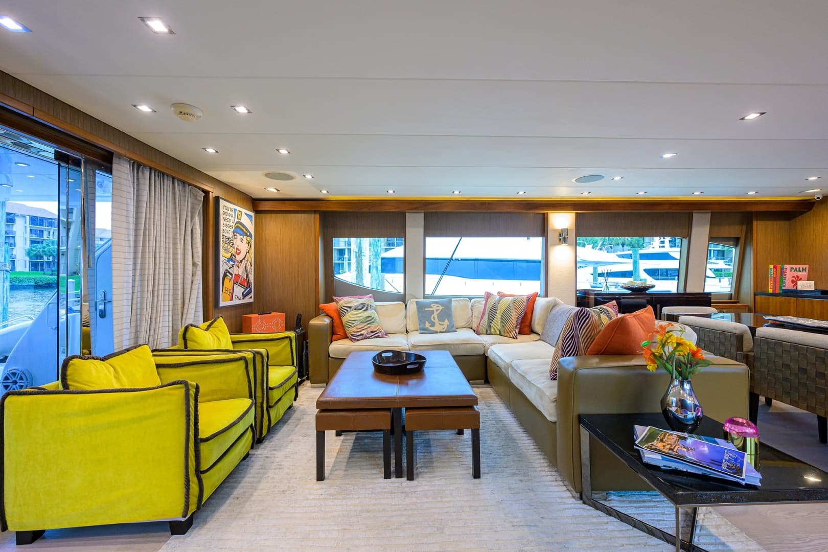 2013 Hatteras 80 — photo 6