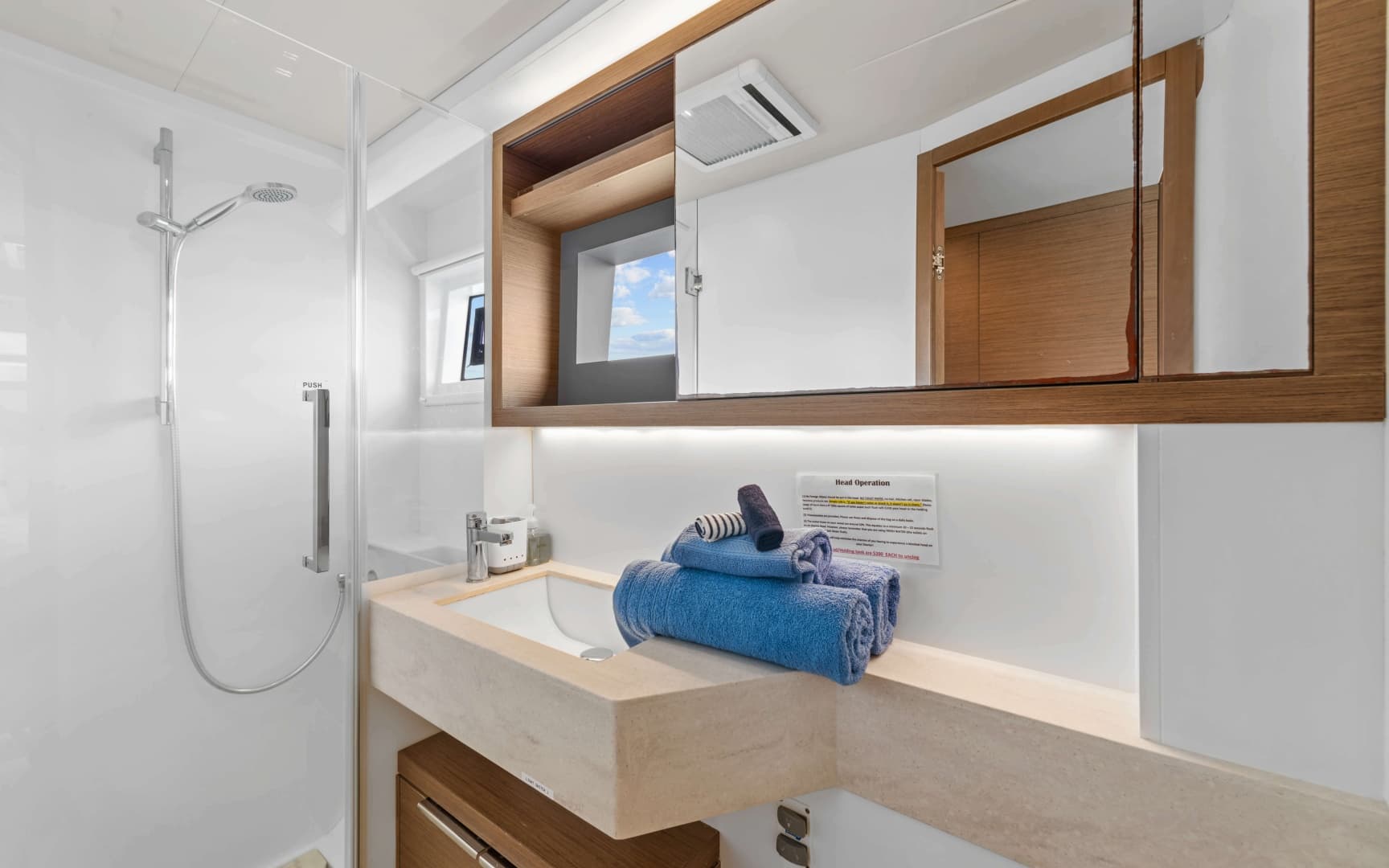 2019 Lagoon 50 — photo 32