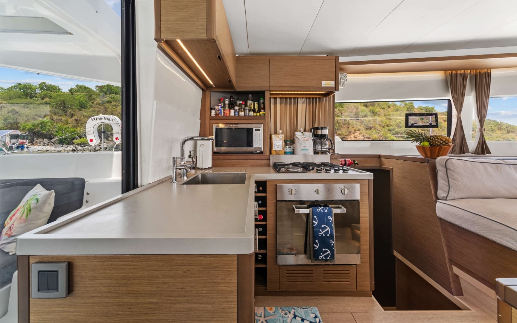 2019 Lagoon 50 — photo 17