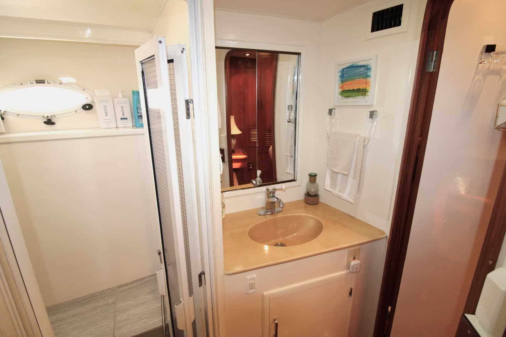 1995 Jefferson 52 Rivanna Cockpit — photo 20