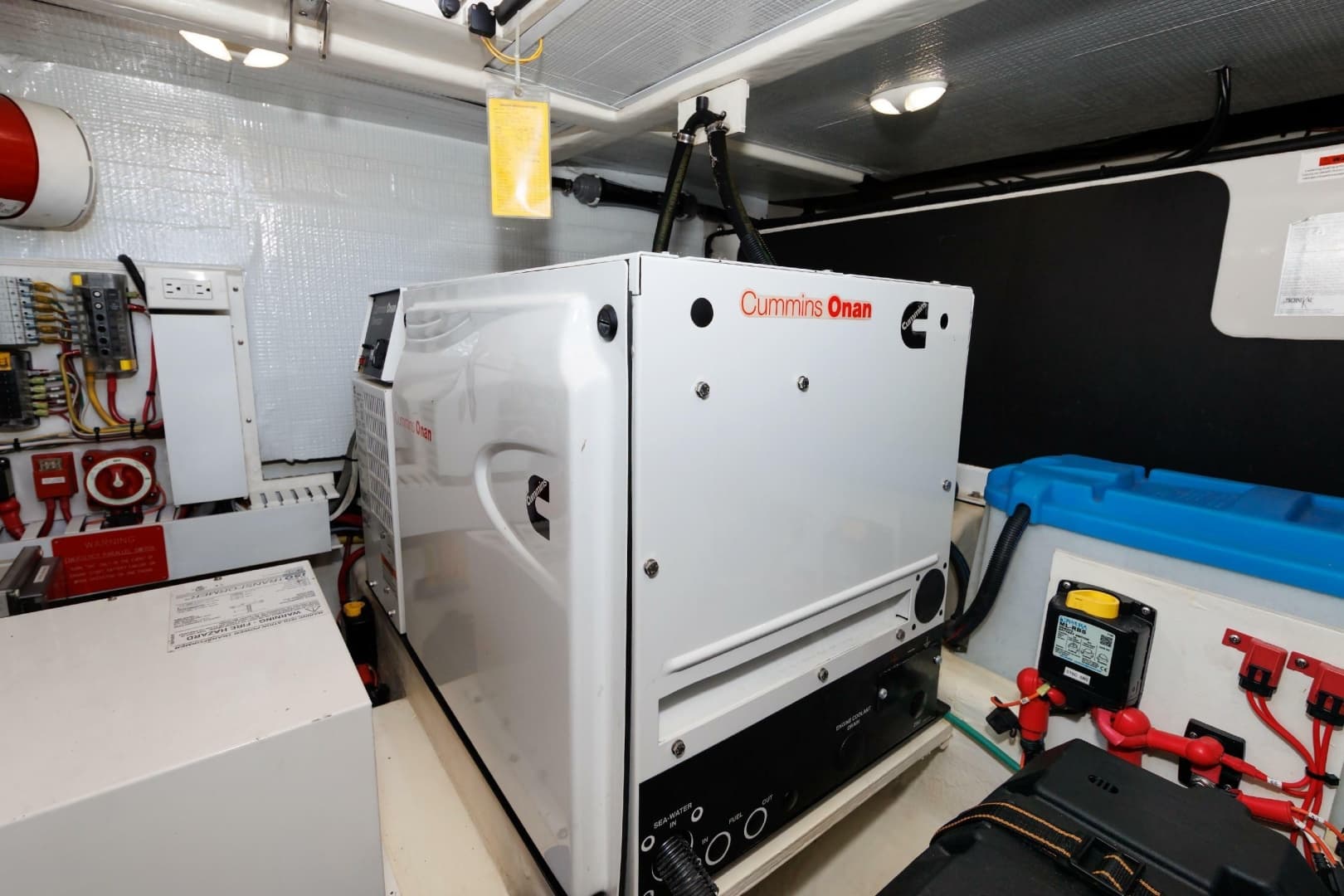 2016 Sabre 42 Fly Bridge Sedan — photo 36