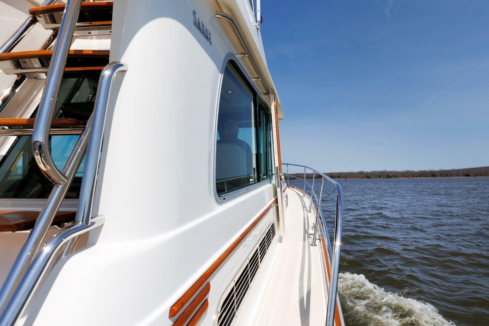 2016 Sabre 42 Fly Bridge Sedan — photo 31