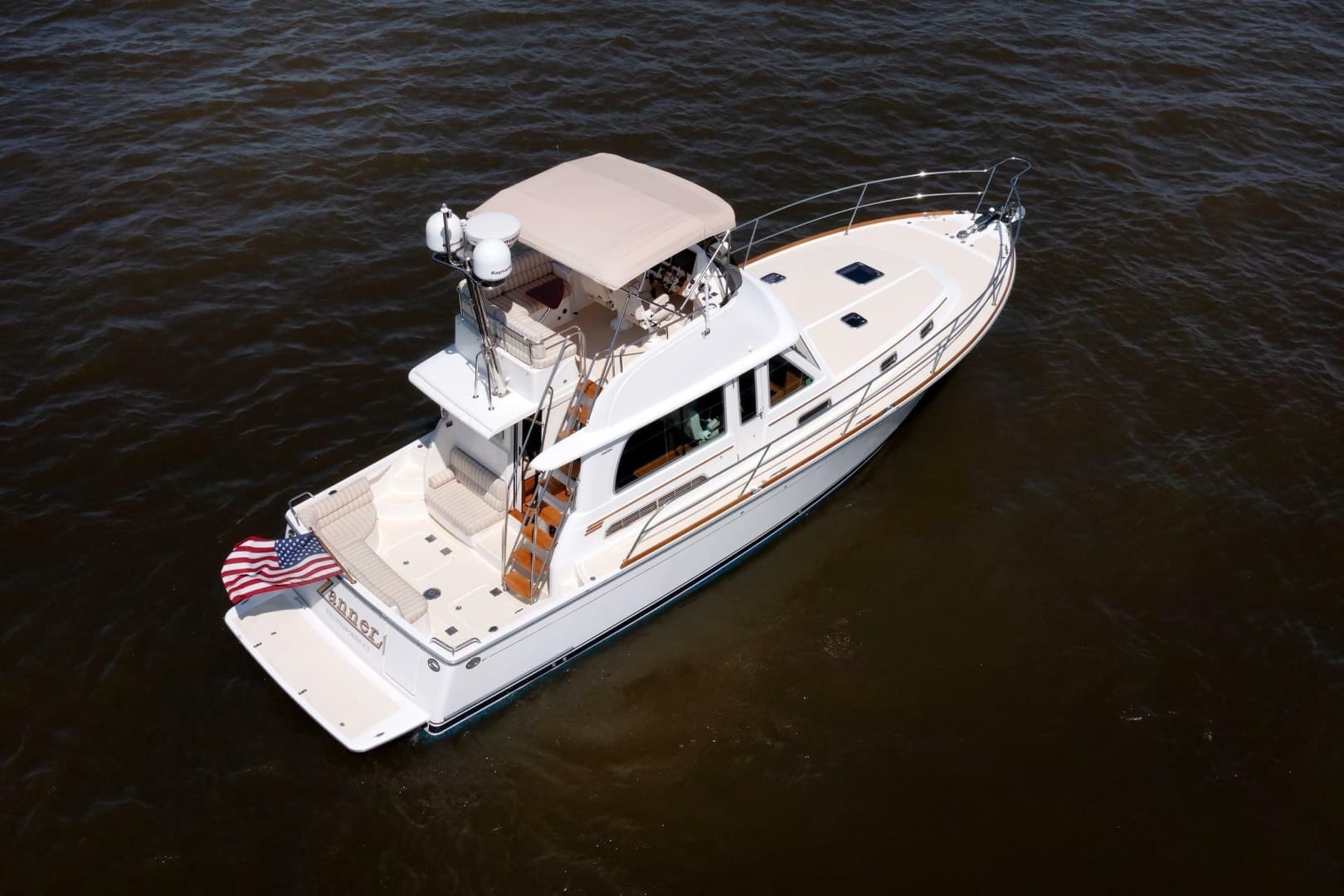 2016 Sabre 42 Fly Bridge Sedan — photo 44